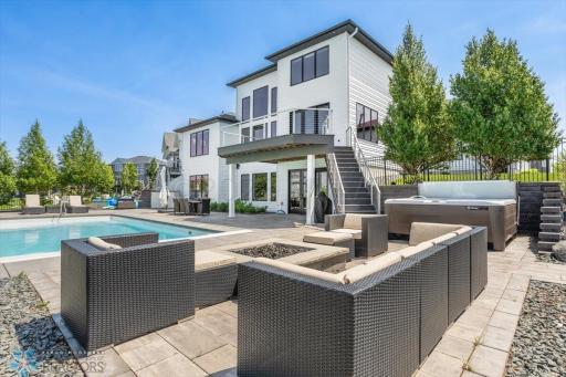 3722 6TH Street E, West Fargo, ND 58078
