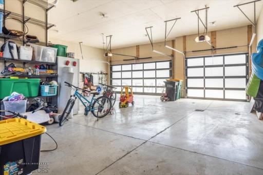 3722 6TH Street E, West Fargo, ND 58078