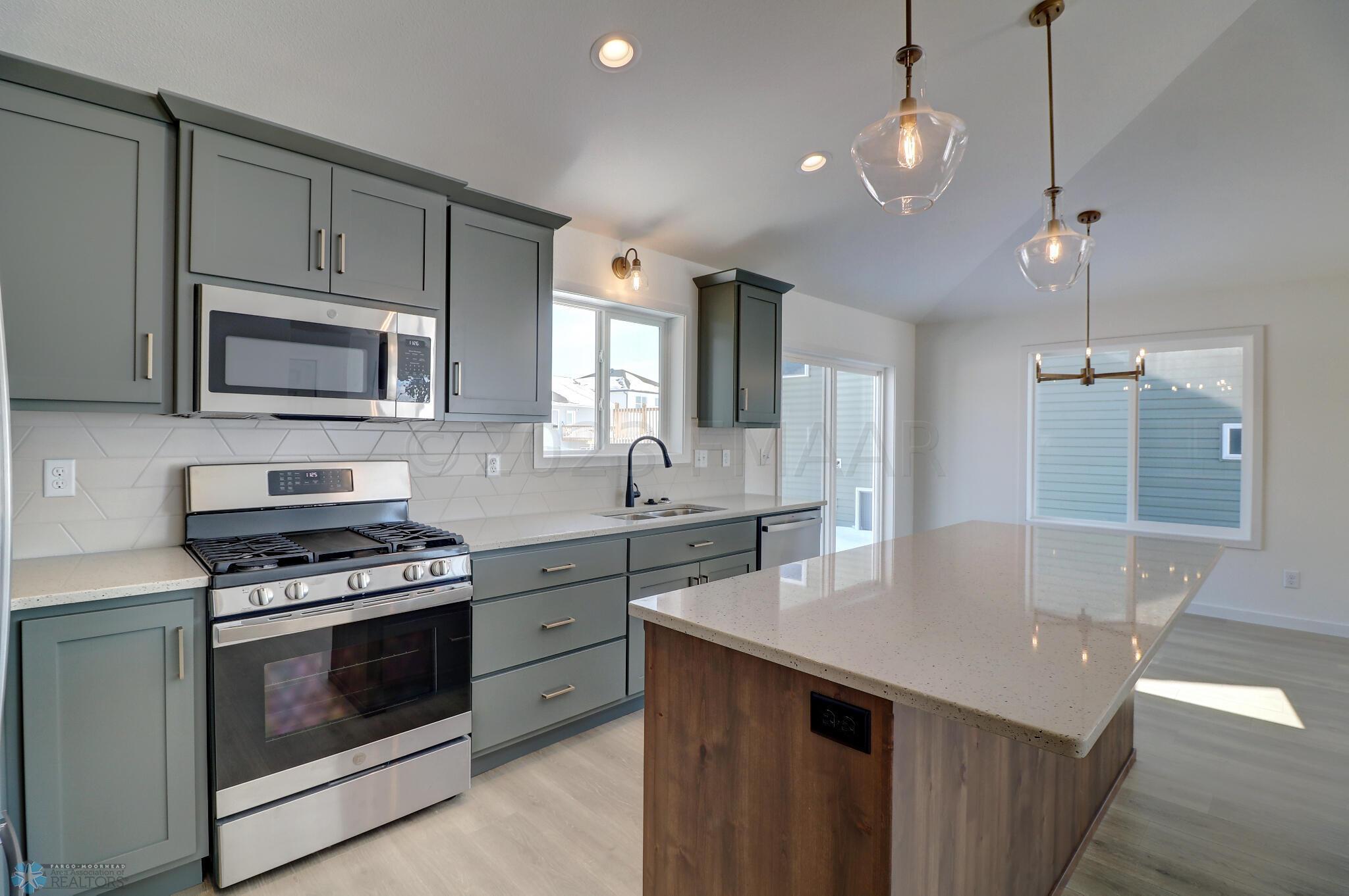 Kitchen1_2