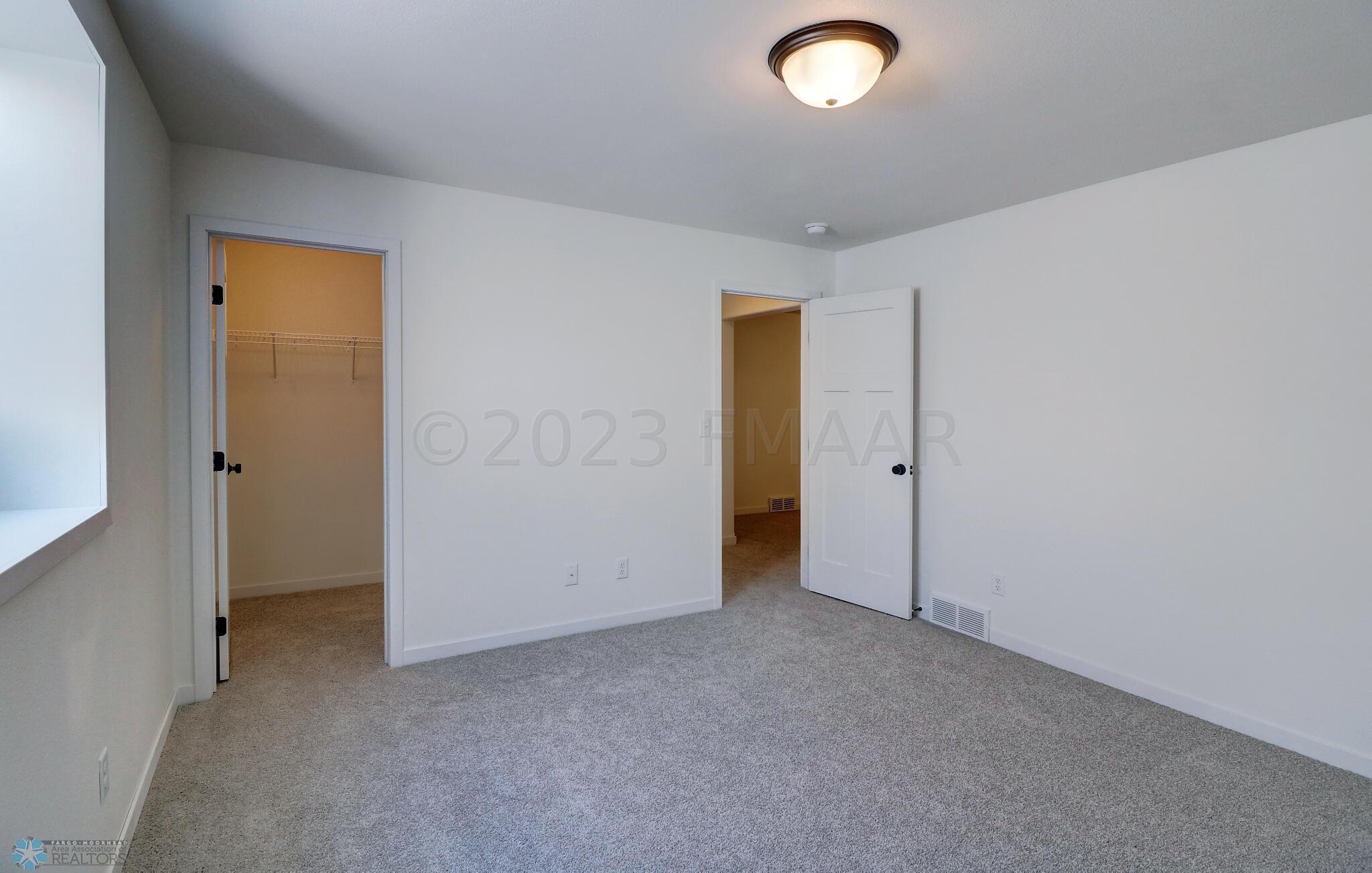 Basement Bedroom2_2
