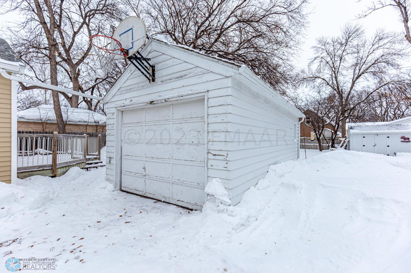 Garage