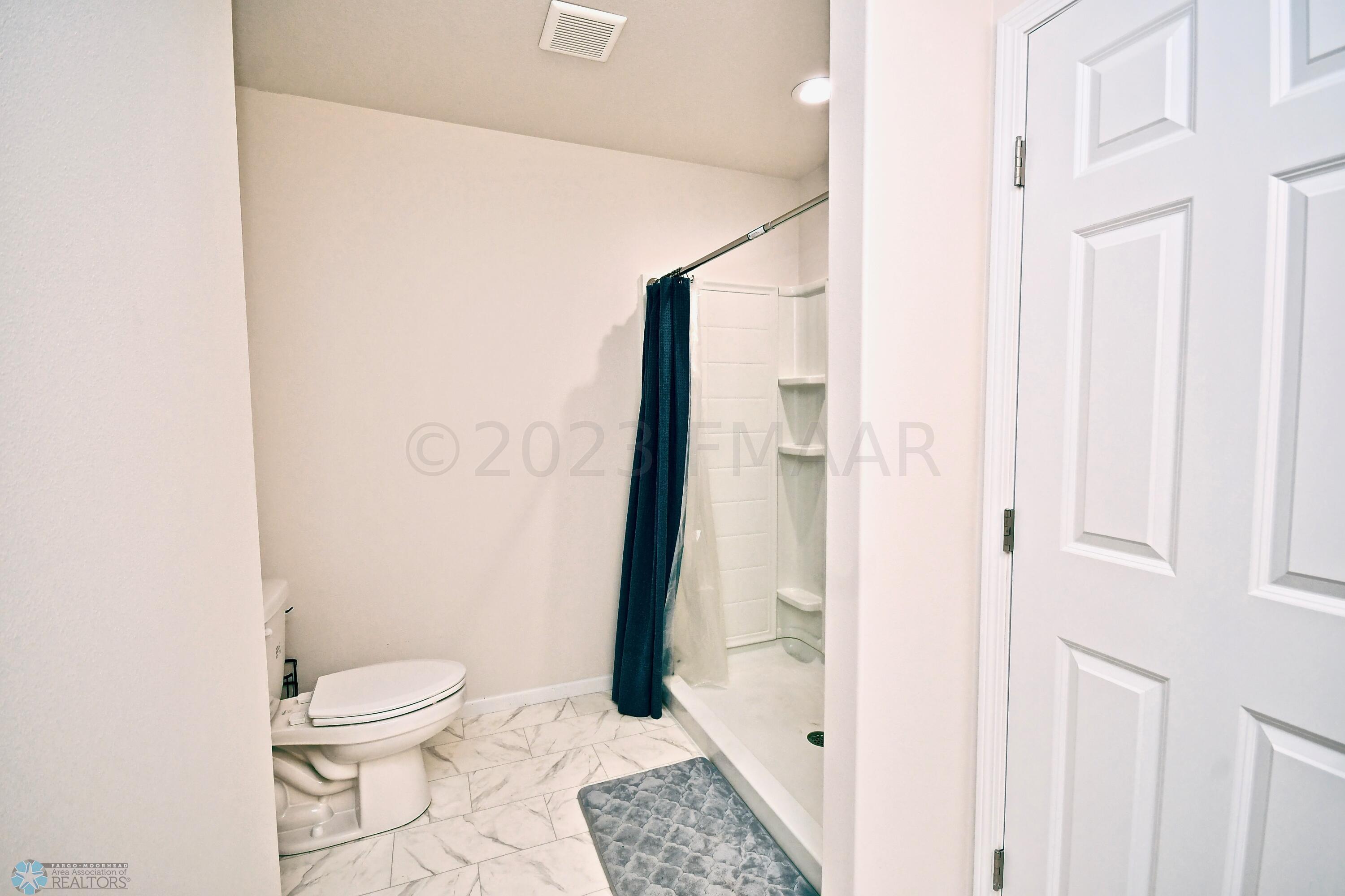 Primary 3/4 Bath