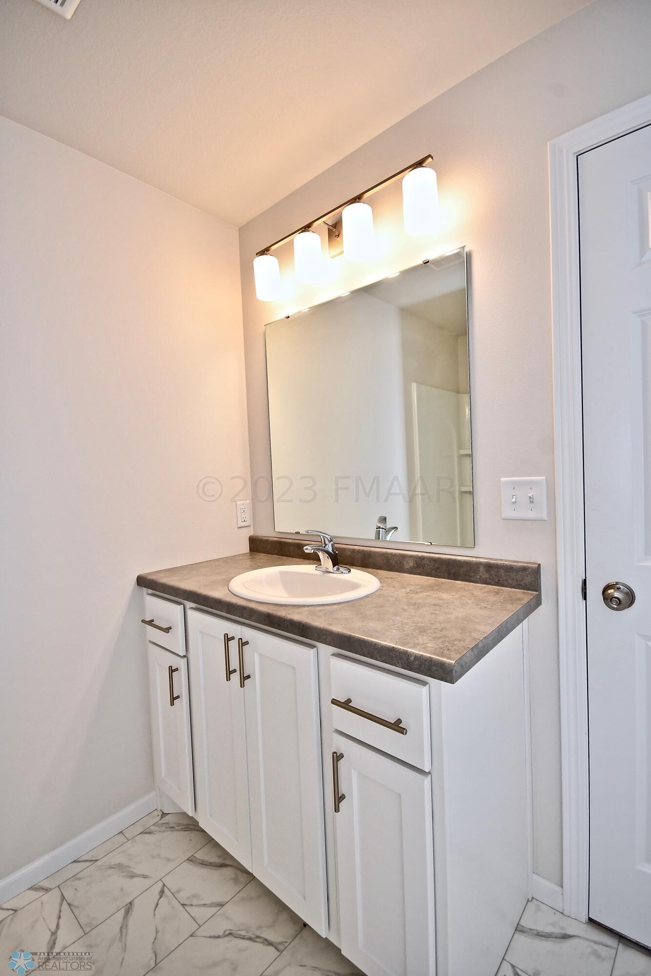 Lower Level 3/4 Bath 3