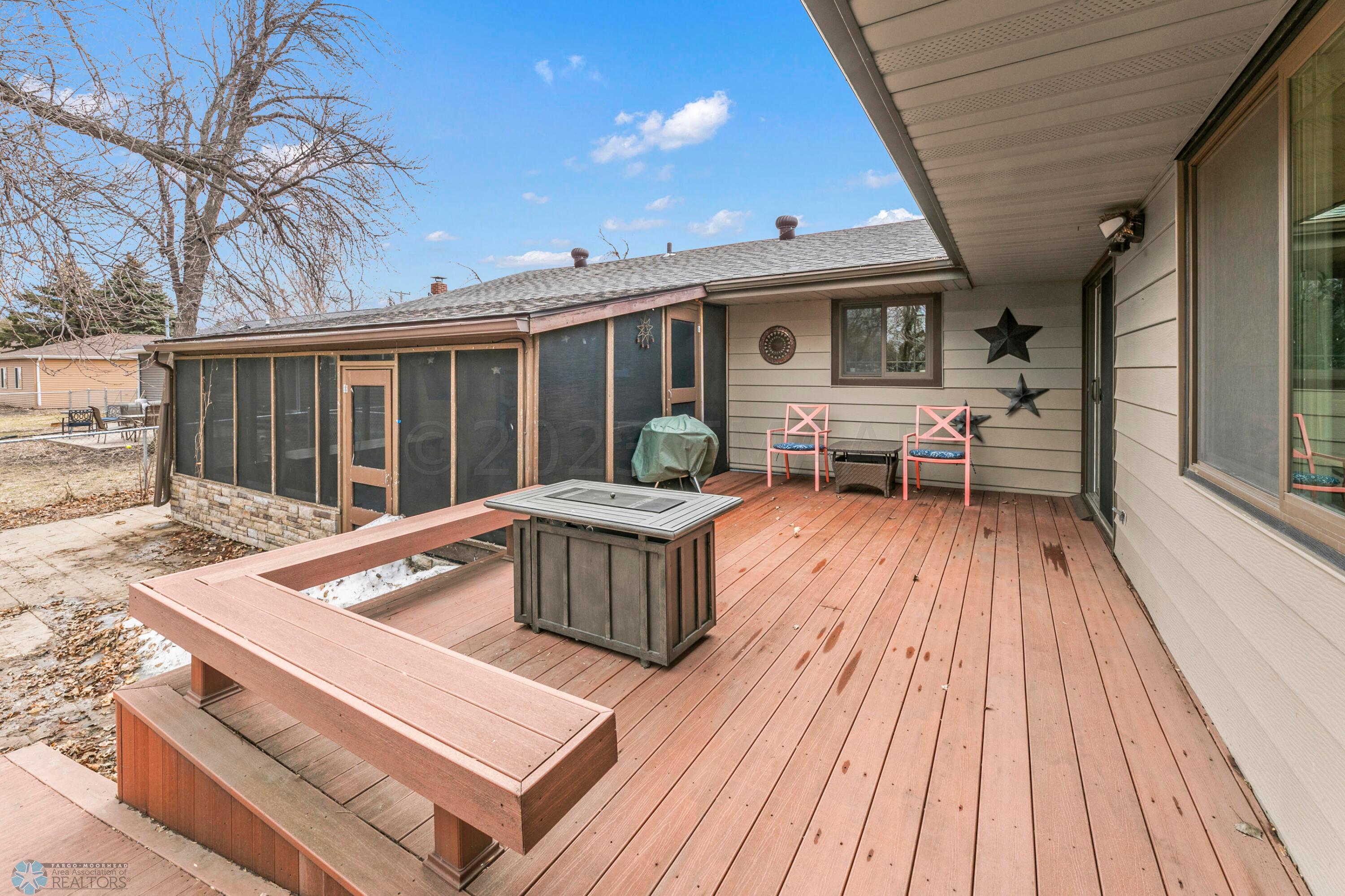 Deck