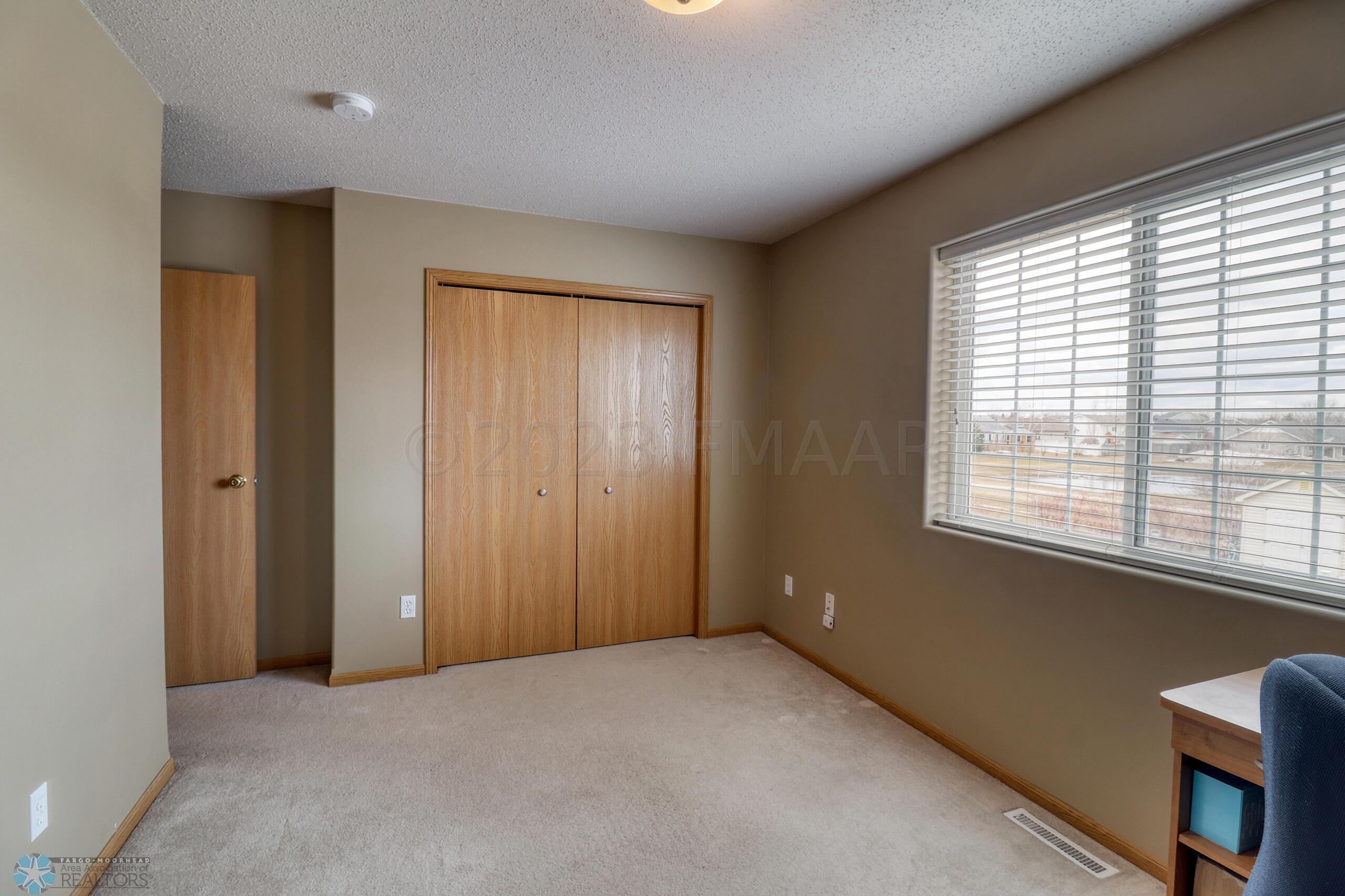 Bedroom1_2