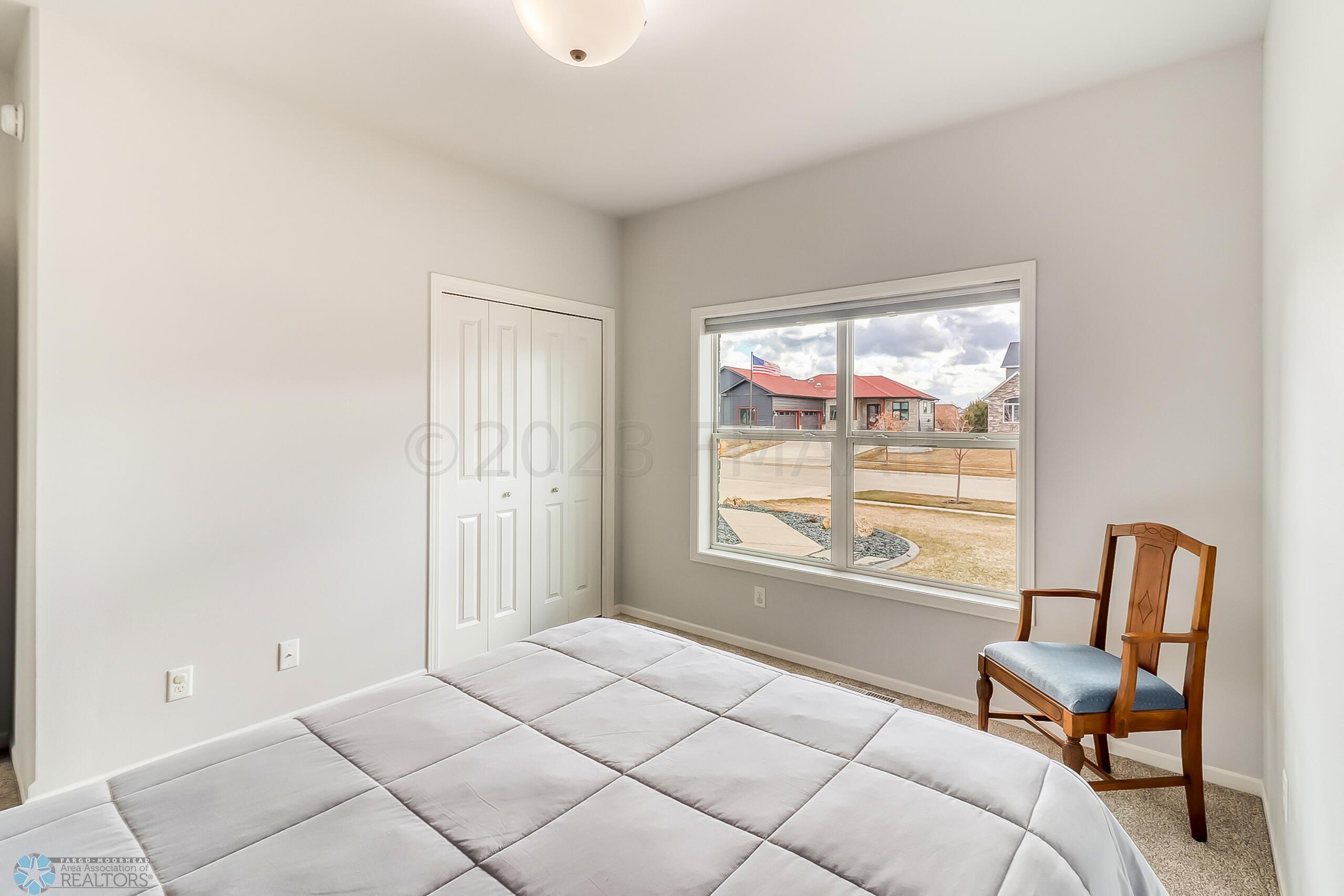 Bedroom2_2