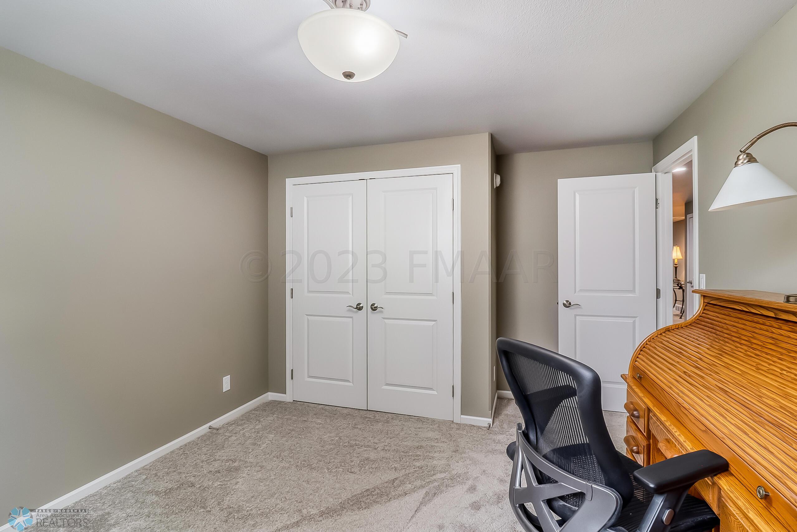 Basement Bedroom1_2