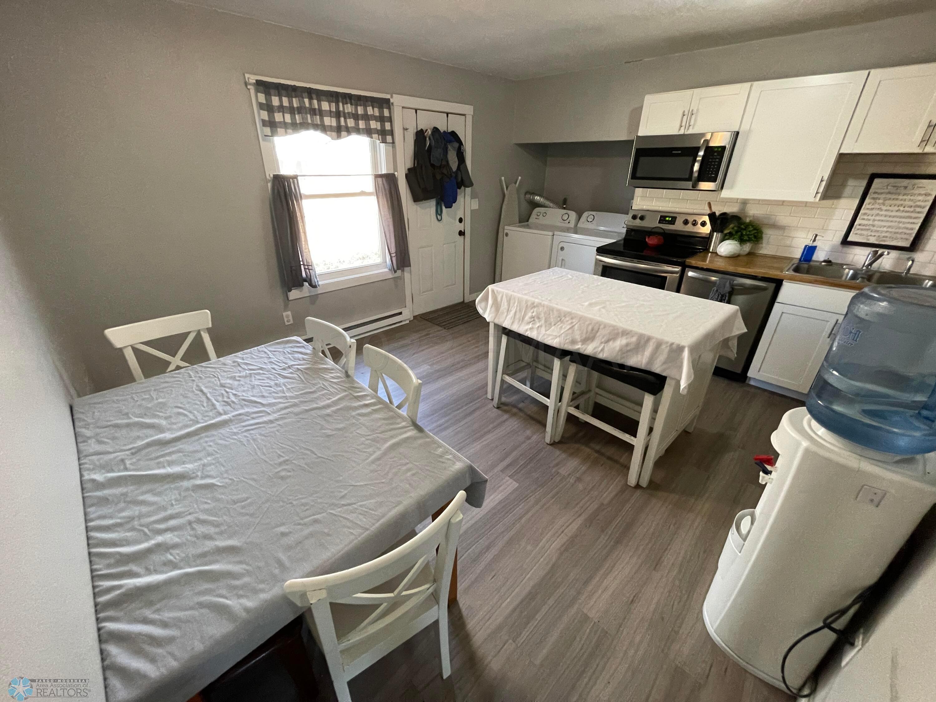 Kitchen/Dining