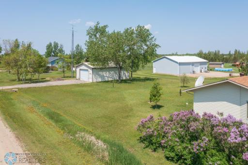 10213 COUNTY ROAD 17 S, Horace, ND 58047