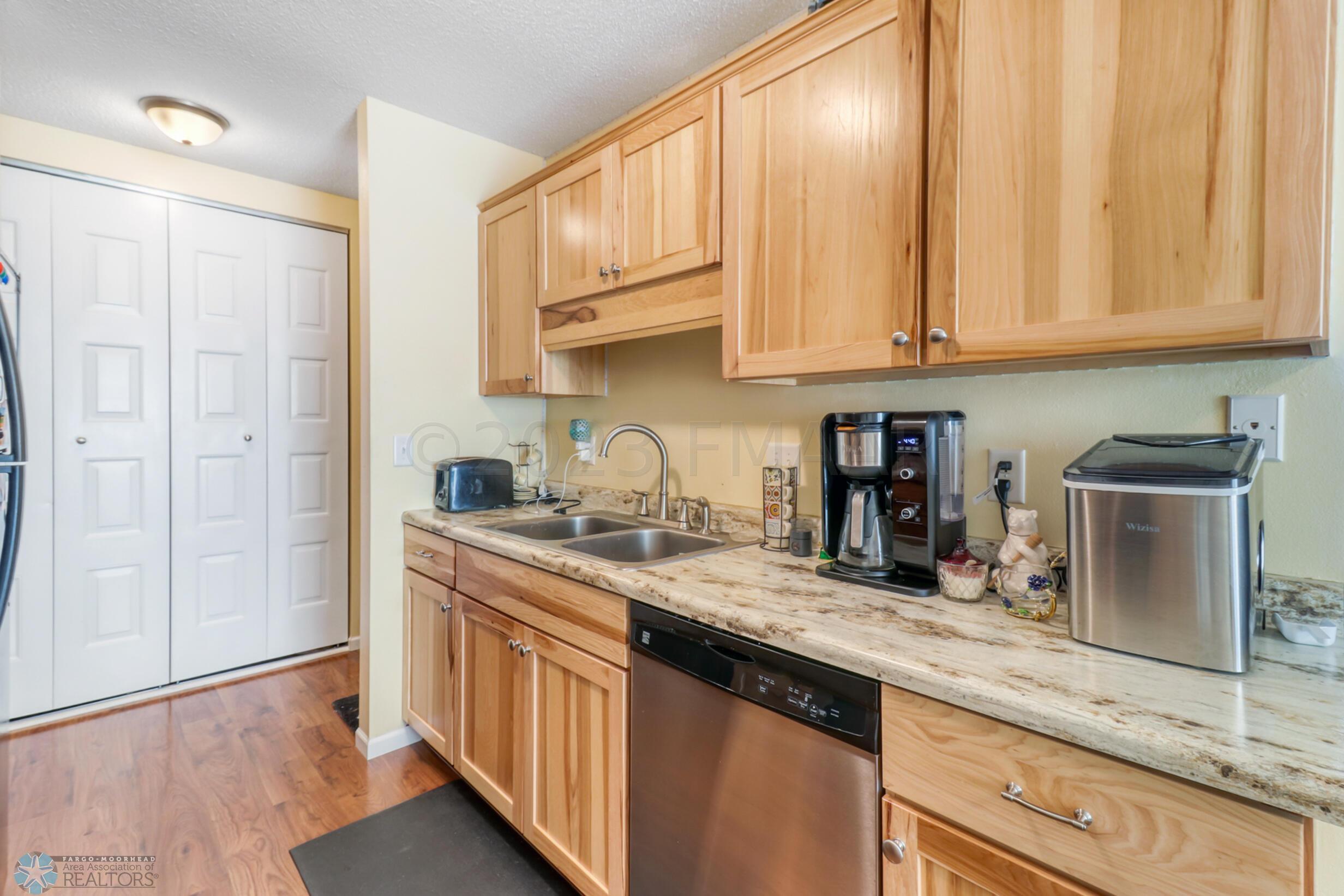 Kitchen1_2