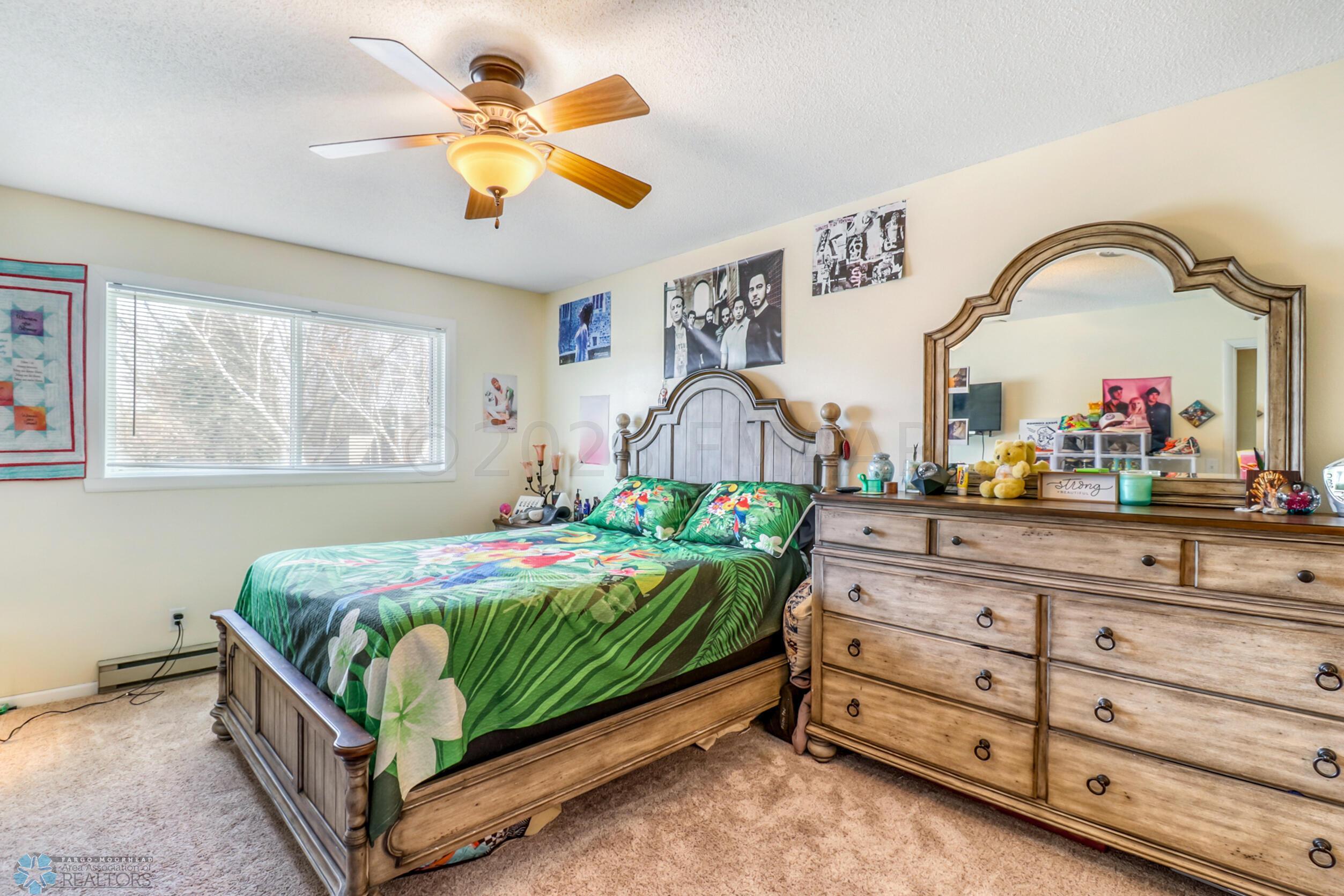 Master Bedroom1_1