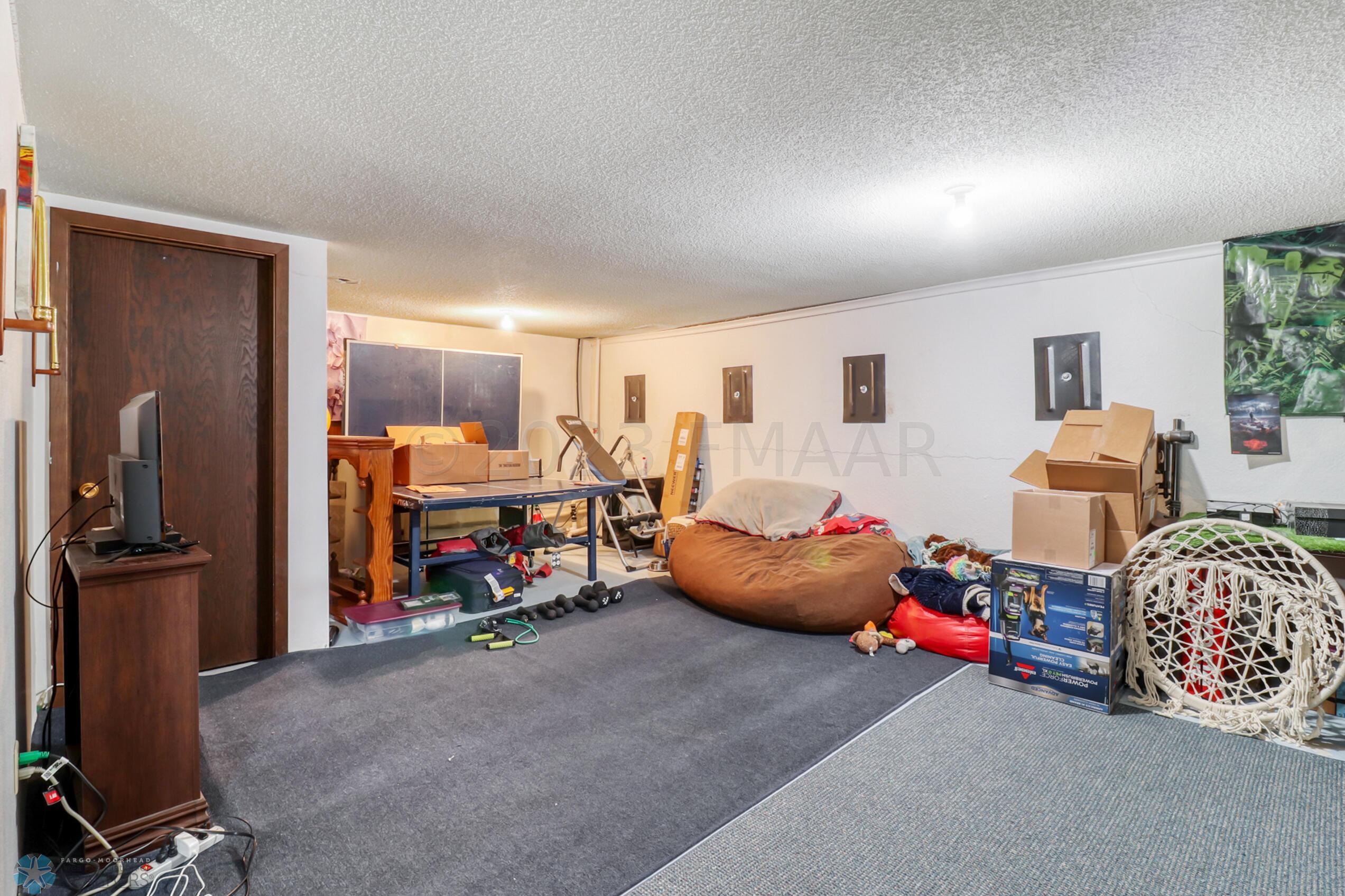 BasementStorage1_2