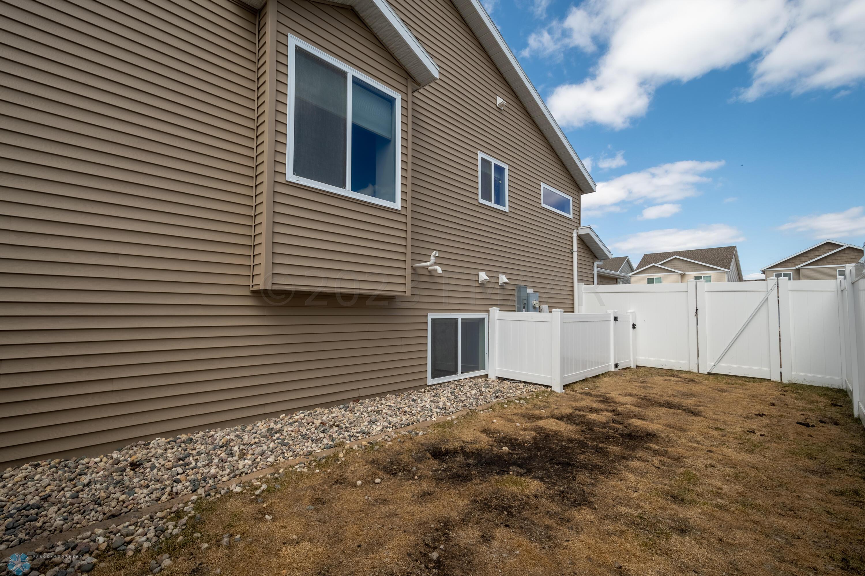 Fence Dog Run/Side Yard
