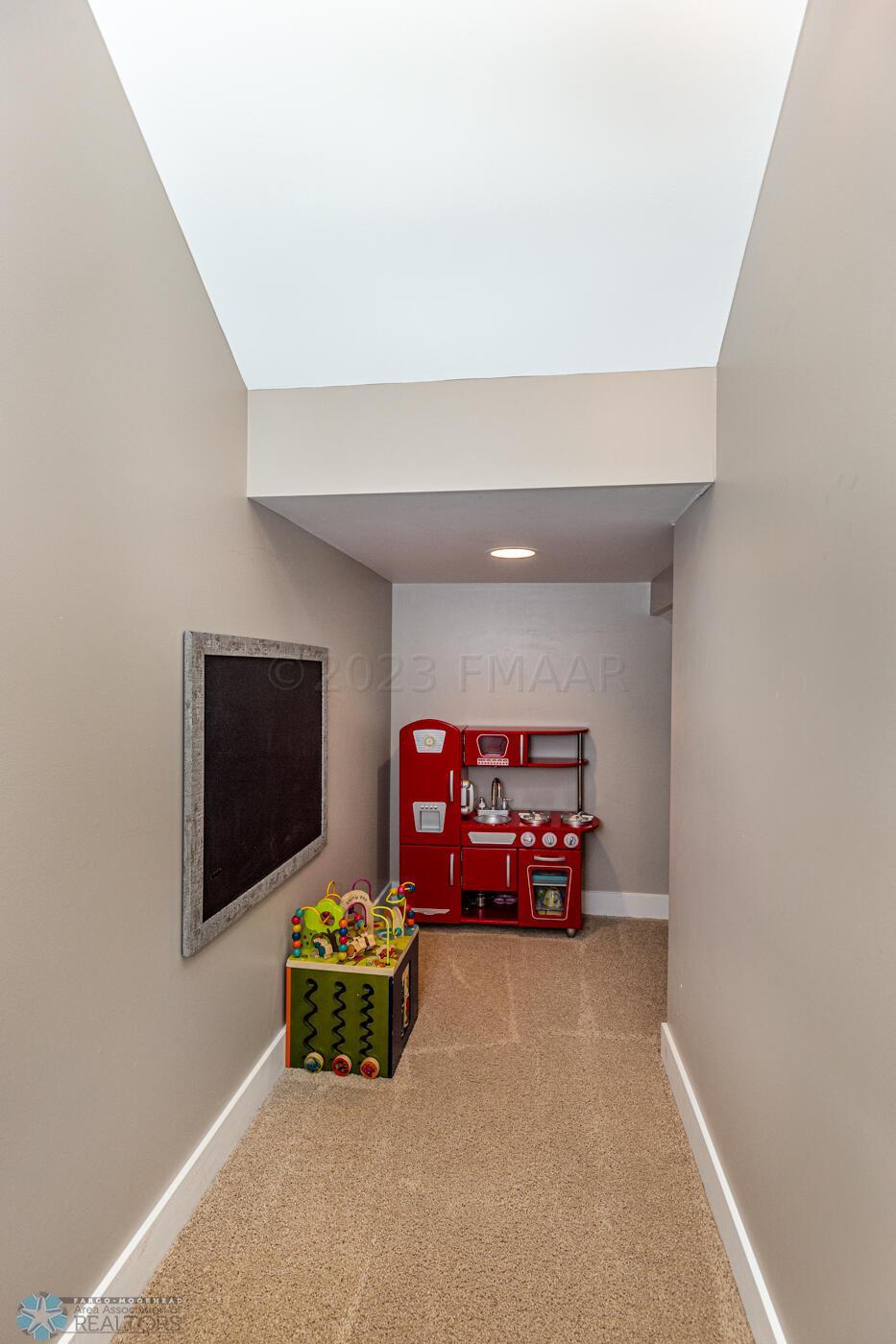 Play Area/Storage
