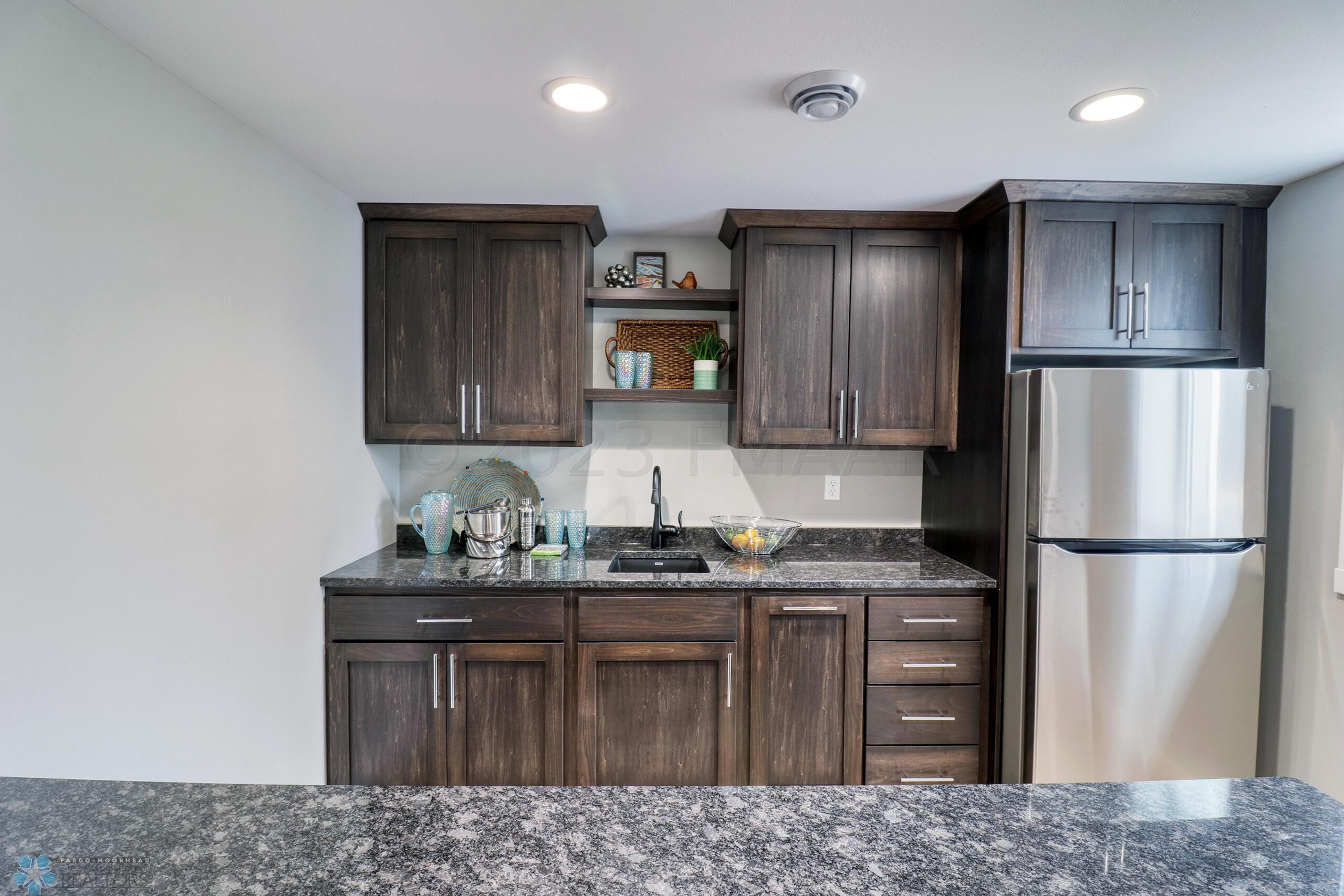 Family Room Wet Bar