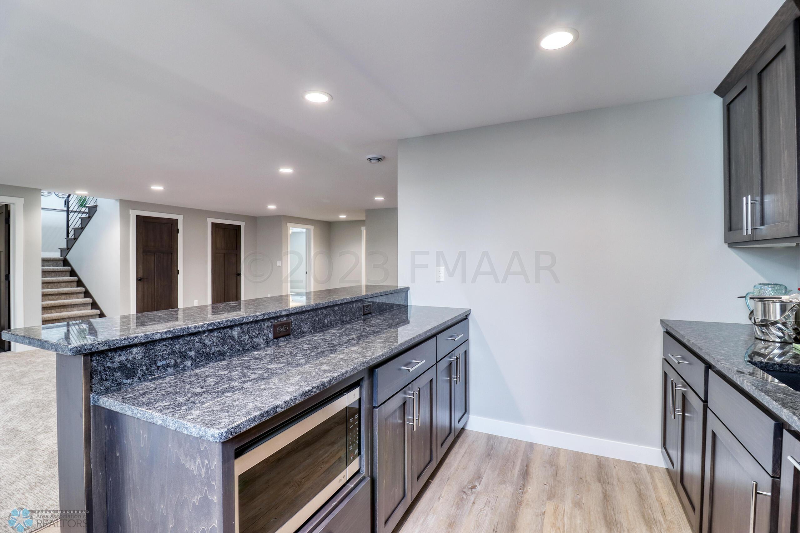 Family Room Wet Bar