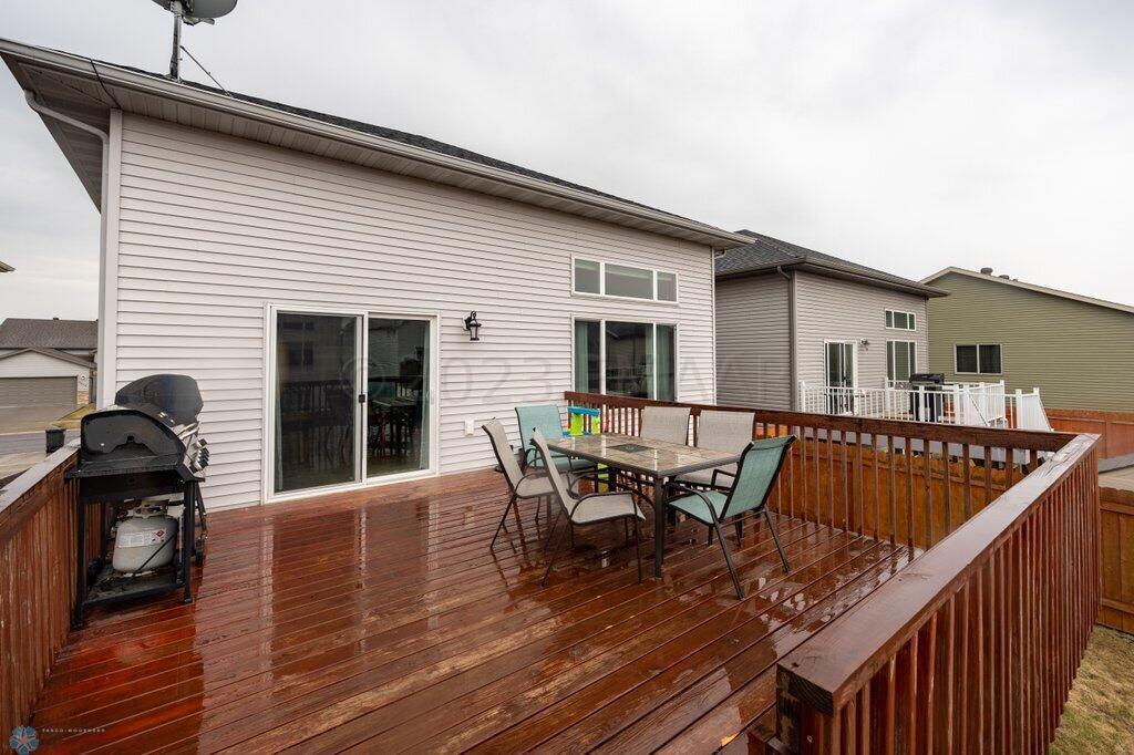Great Size Deck