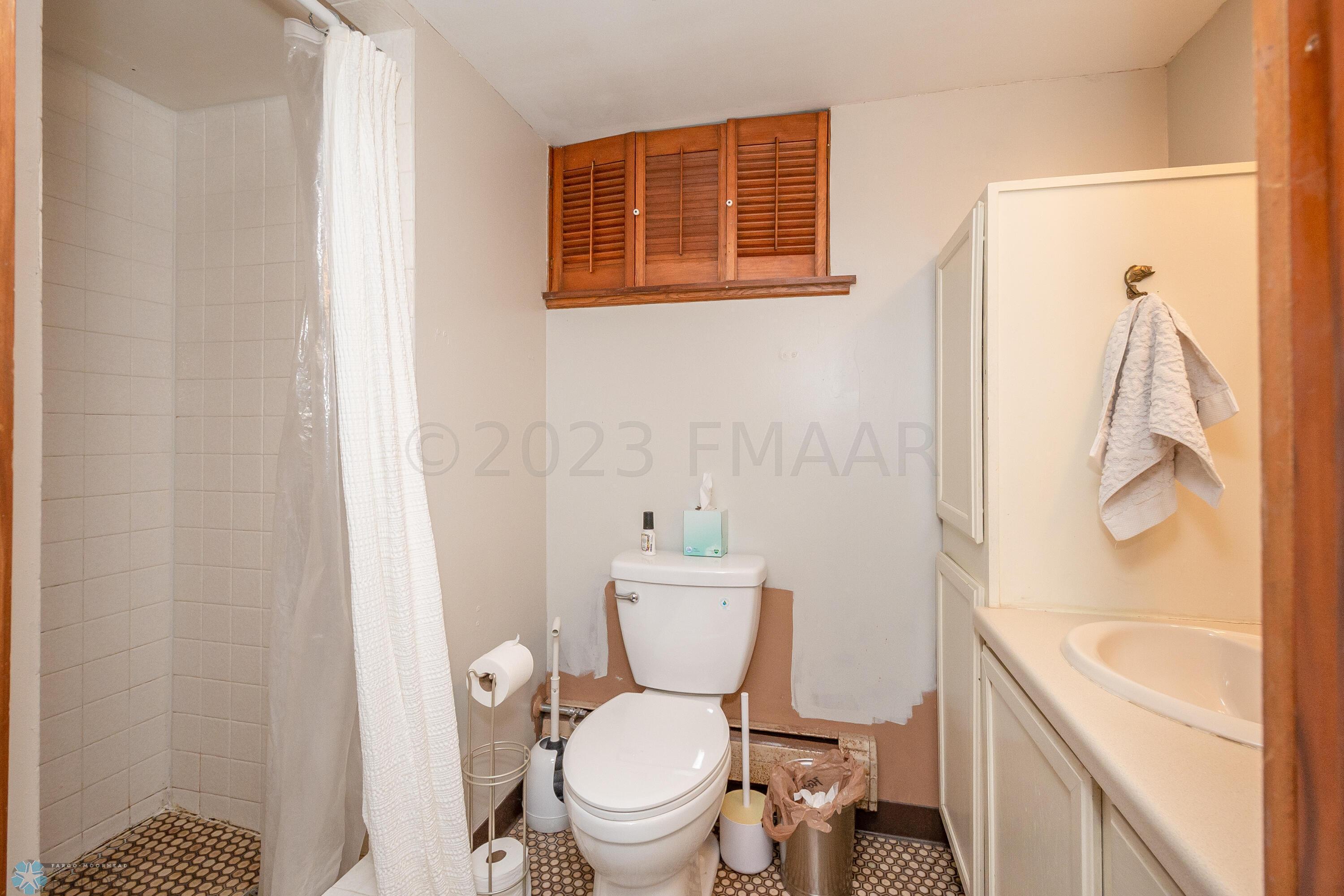 Bathroom 4