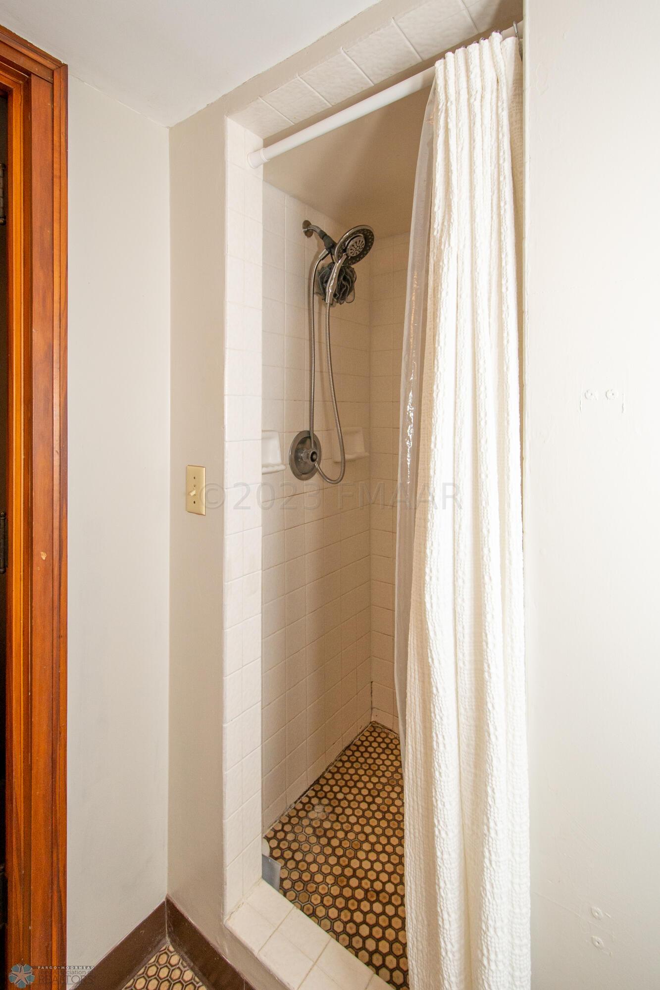 Bathroom 4
