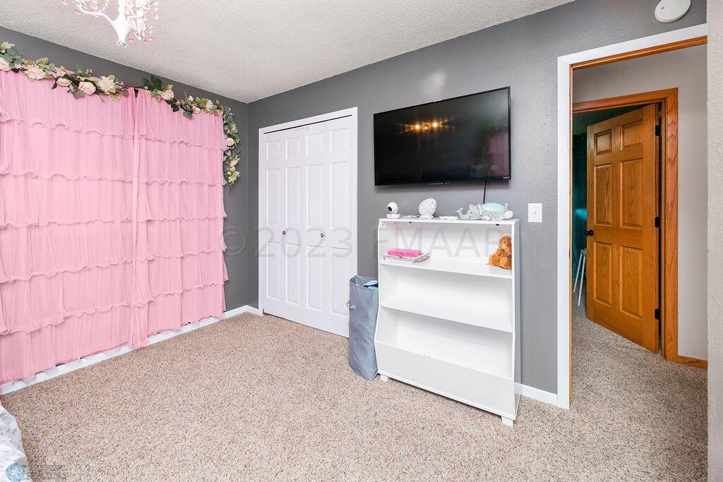 2nd Upper Level Bedroom