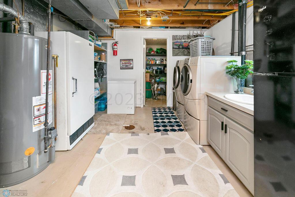 Laundry & Utility