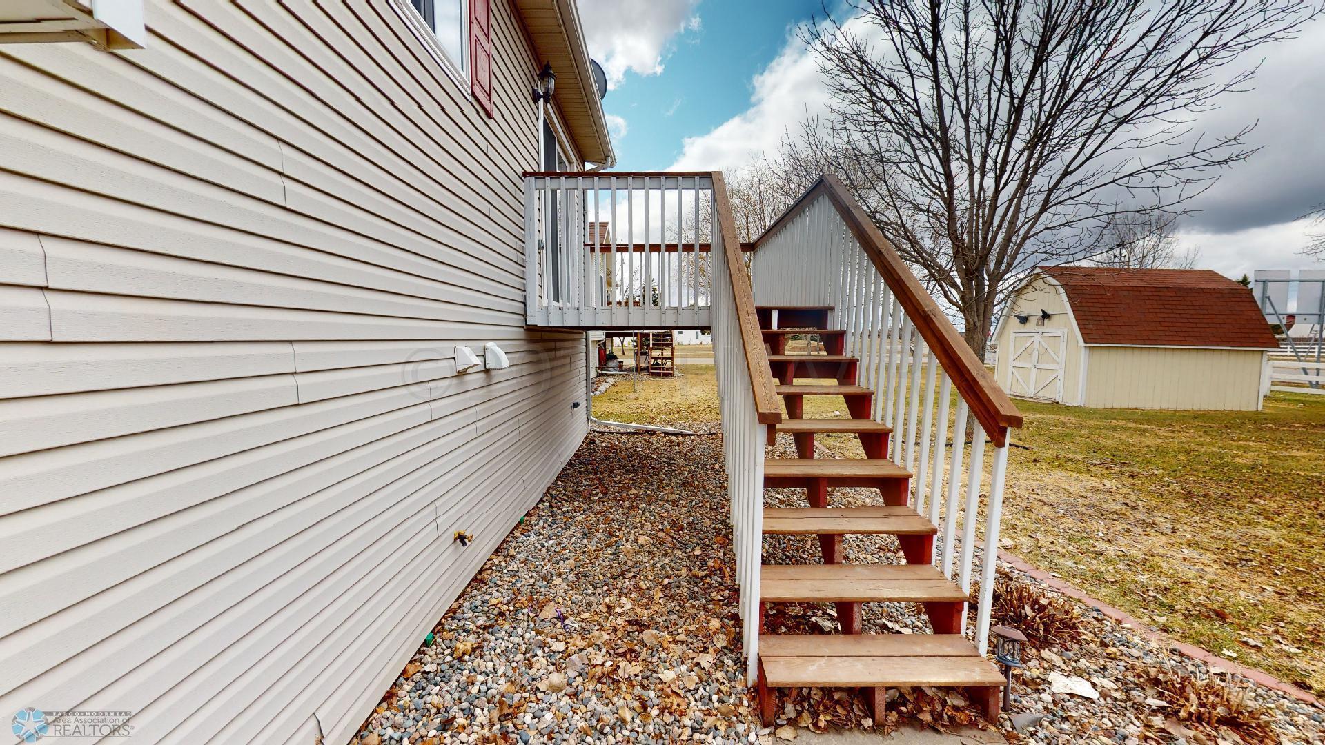 3306-39th-St-S-04292023_082402