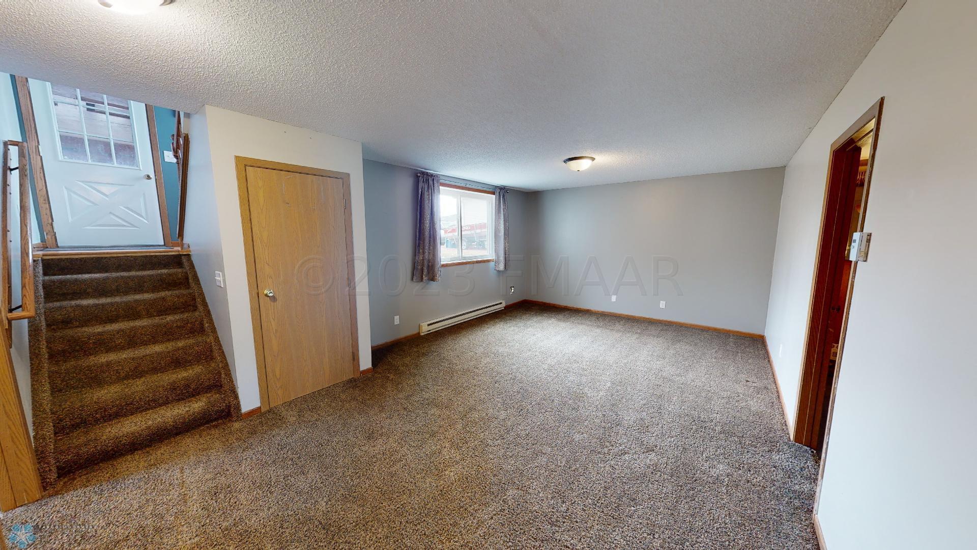 3306-39th-St-S-04292023_081907