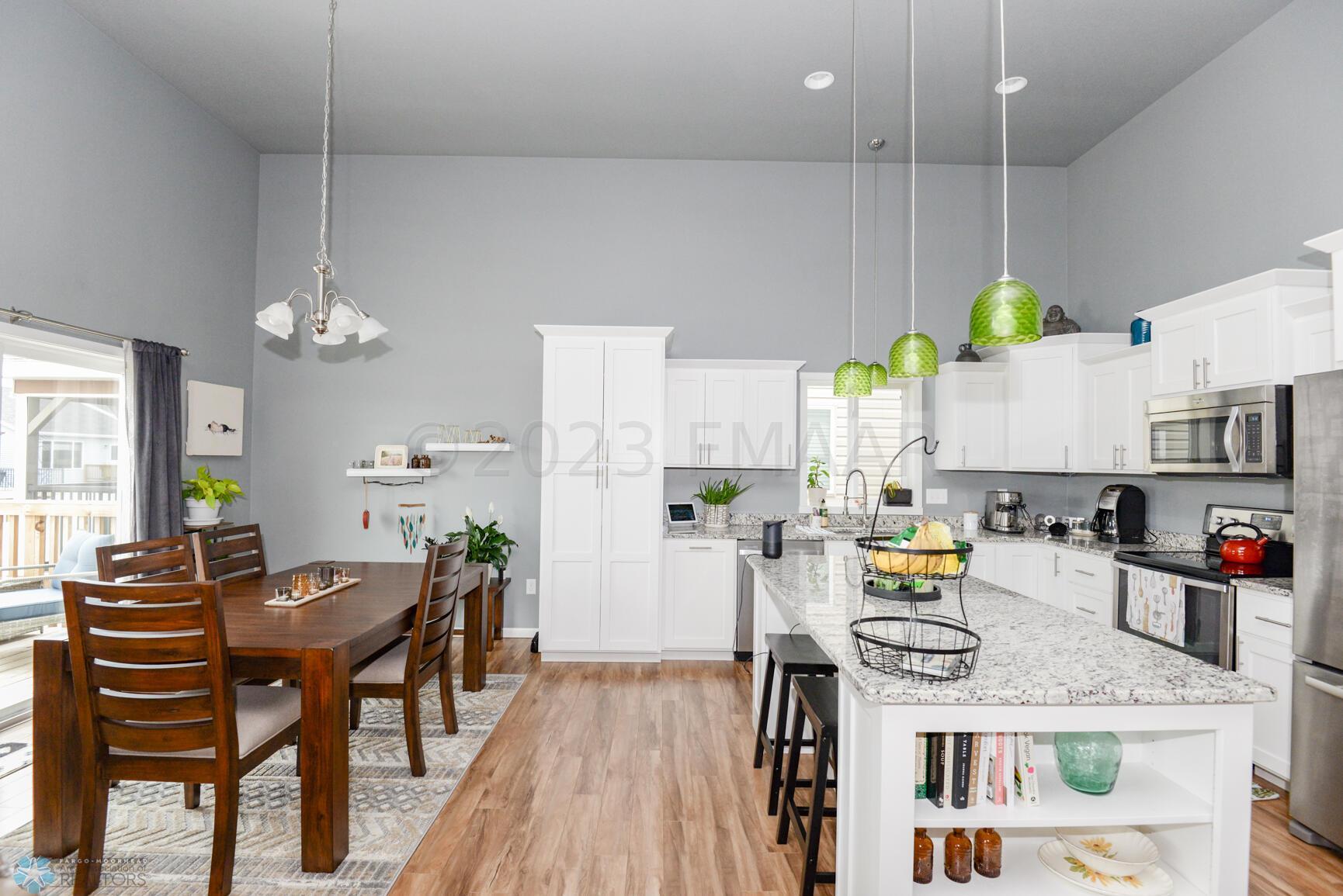 Kitchen/Dining