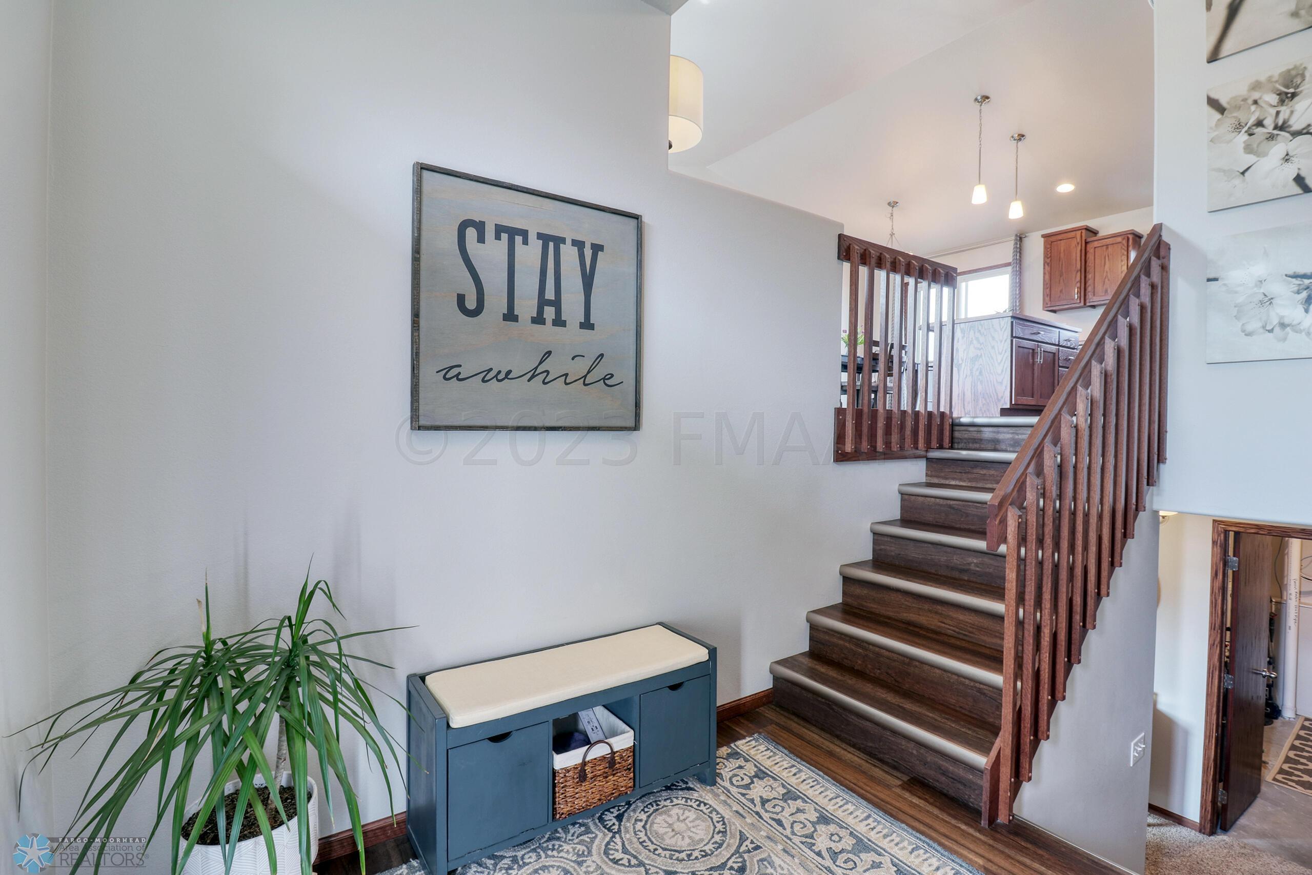 Foyer / Entry
