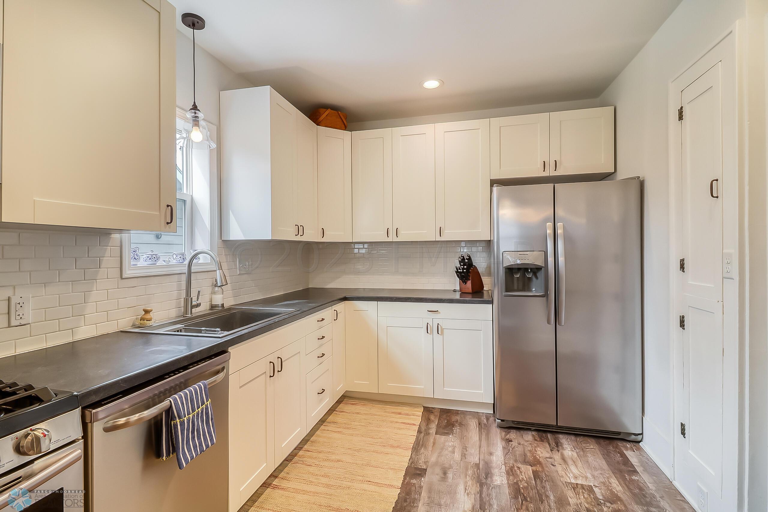 Kitchen1_2
