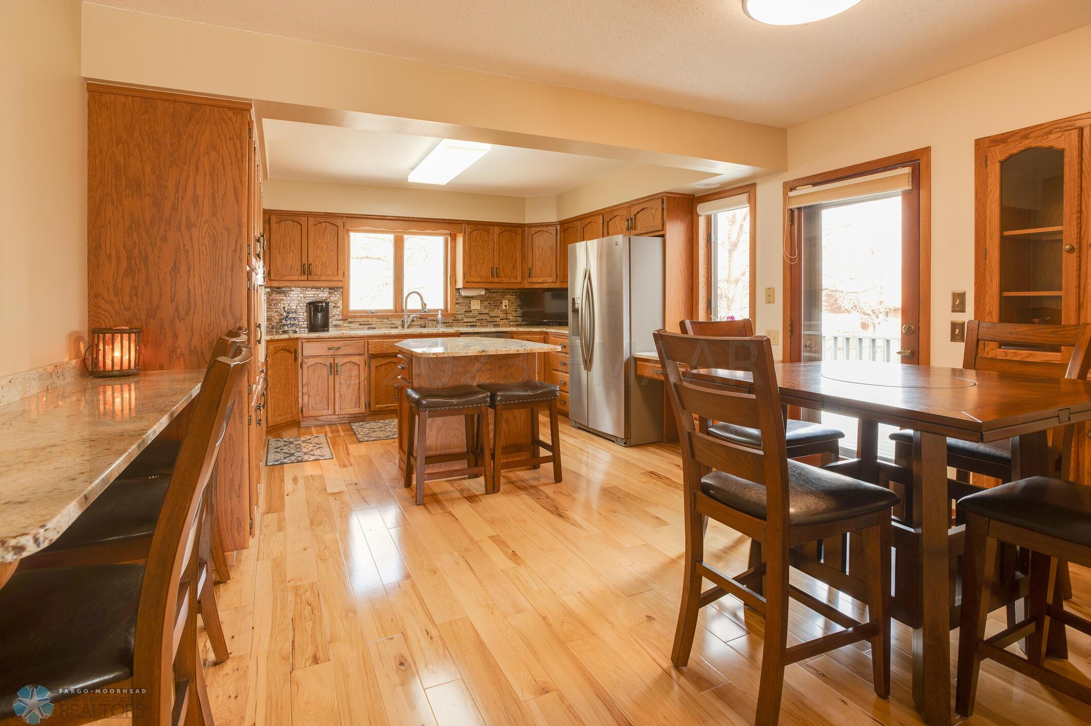 Kitchen & Dining Room