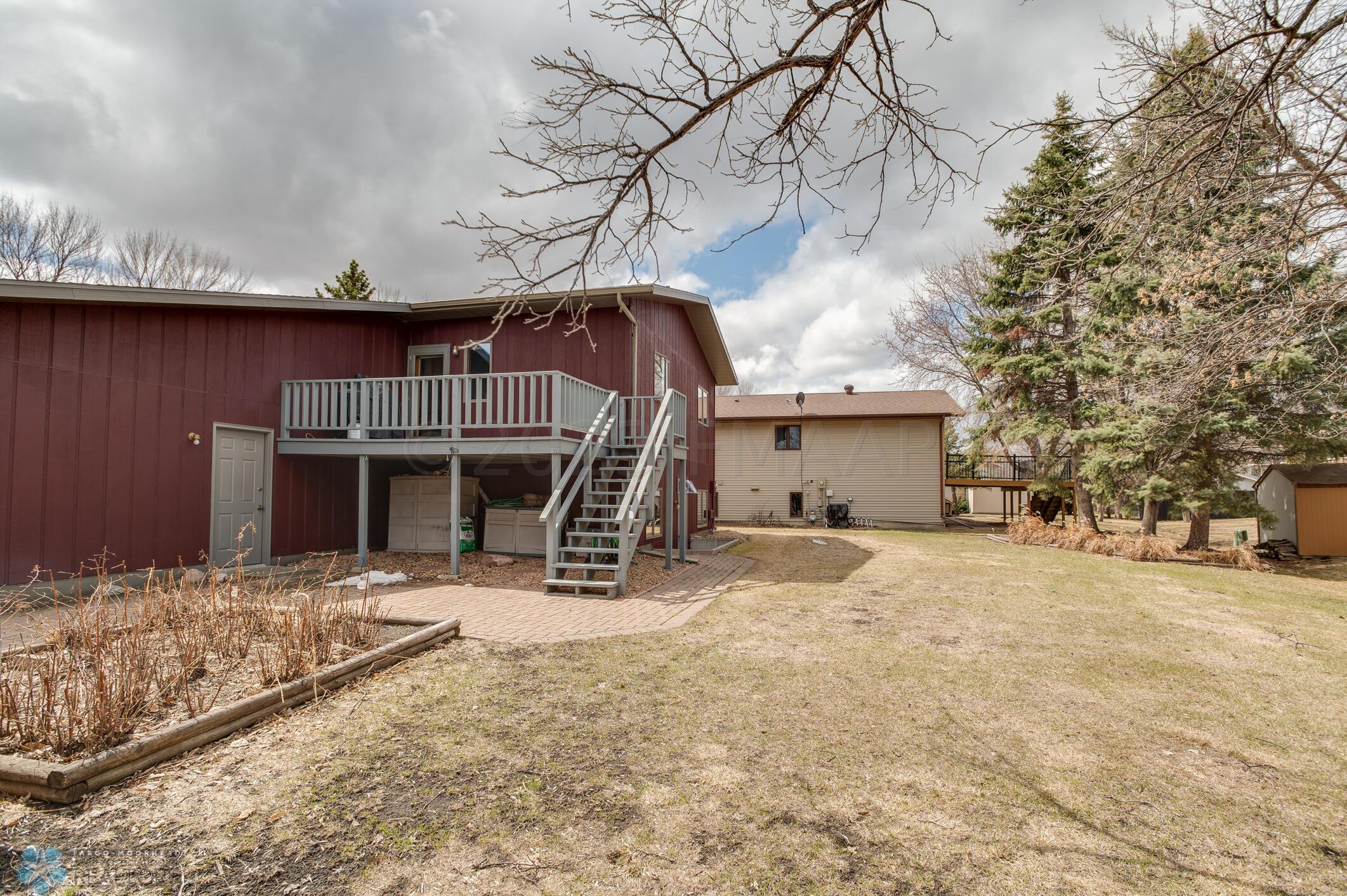 Rear Exterior & Backyard