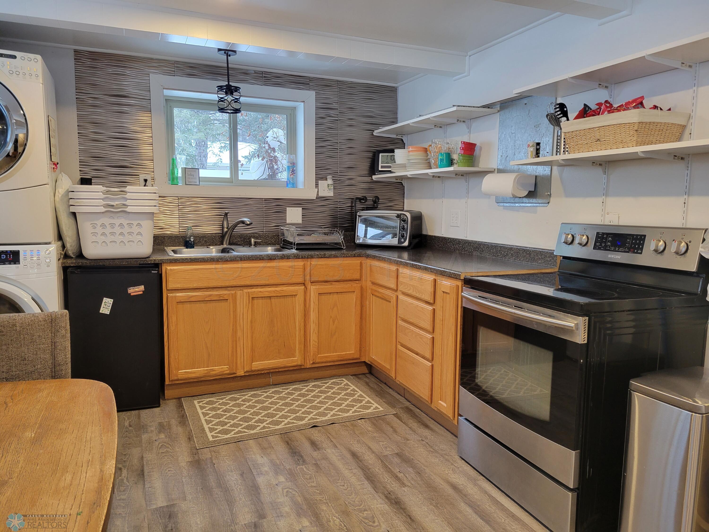 lower kitchenette
