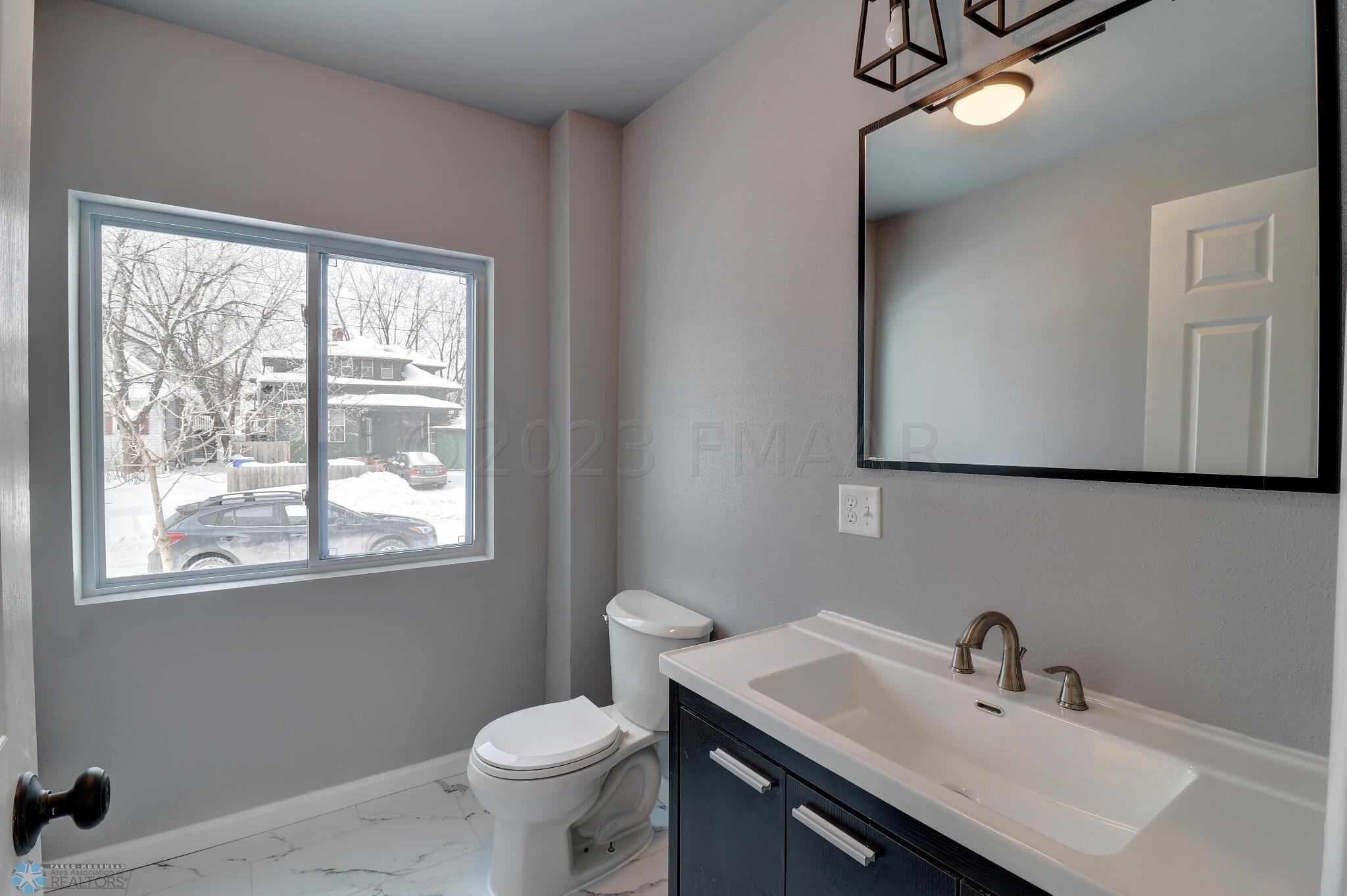 Bathroom1_1