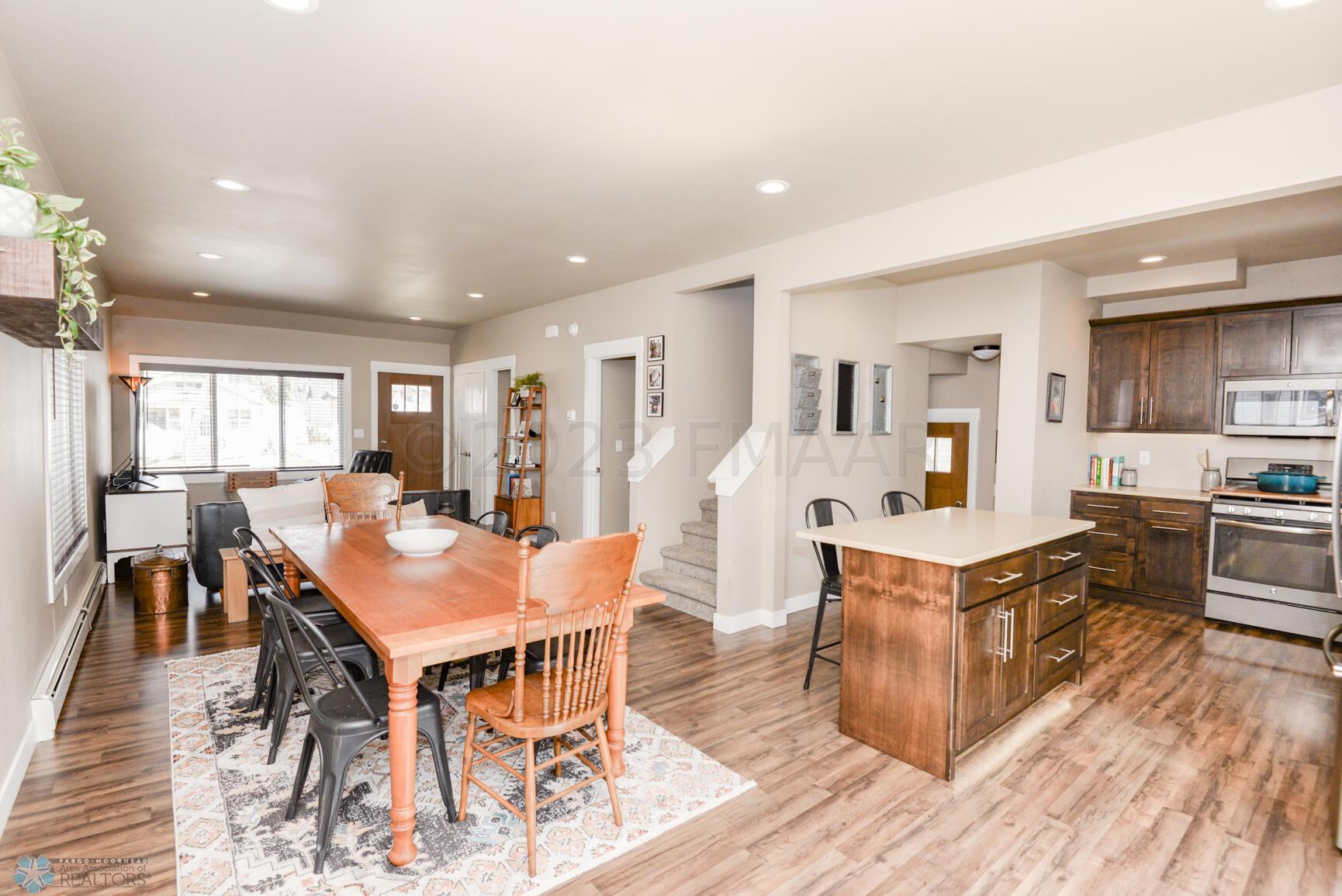 Kitchen/Dining