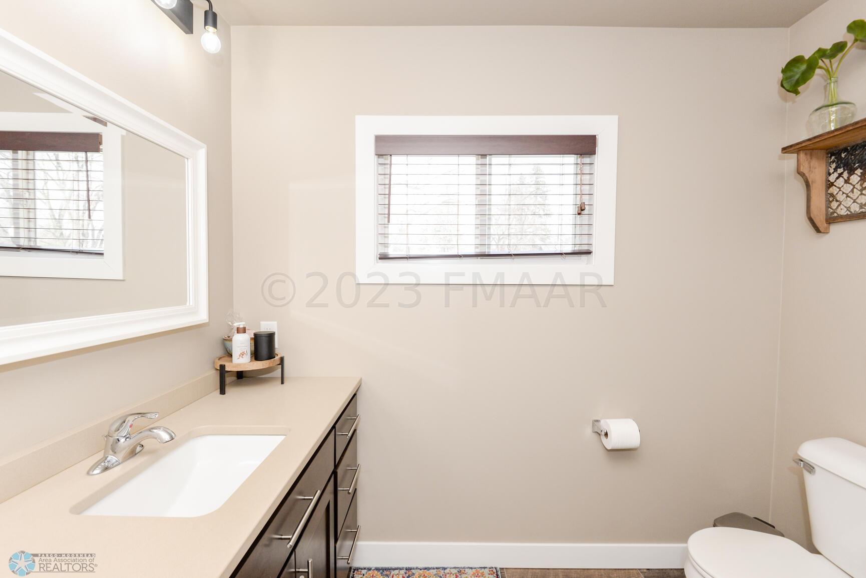 Bathroom 1/Laundry
