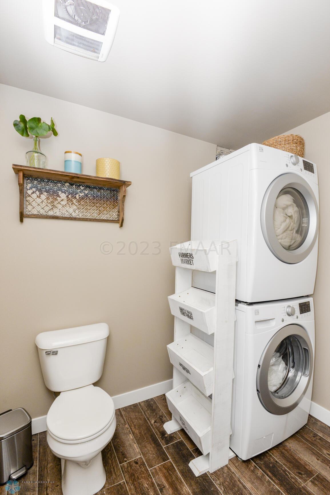 Bathroom 1/Laundry
