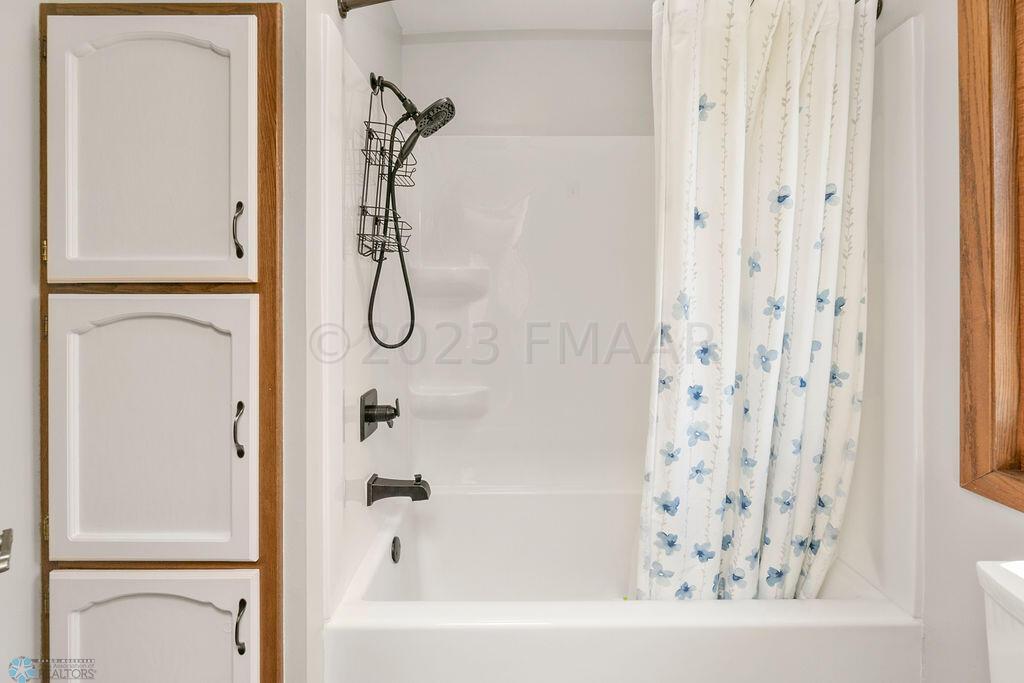 Primary Suite Full Bathroom