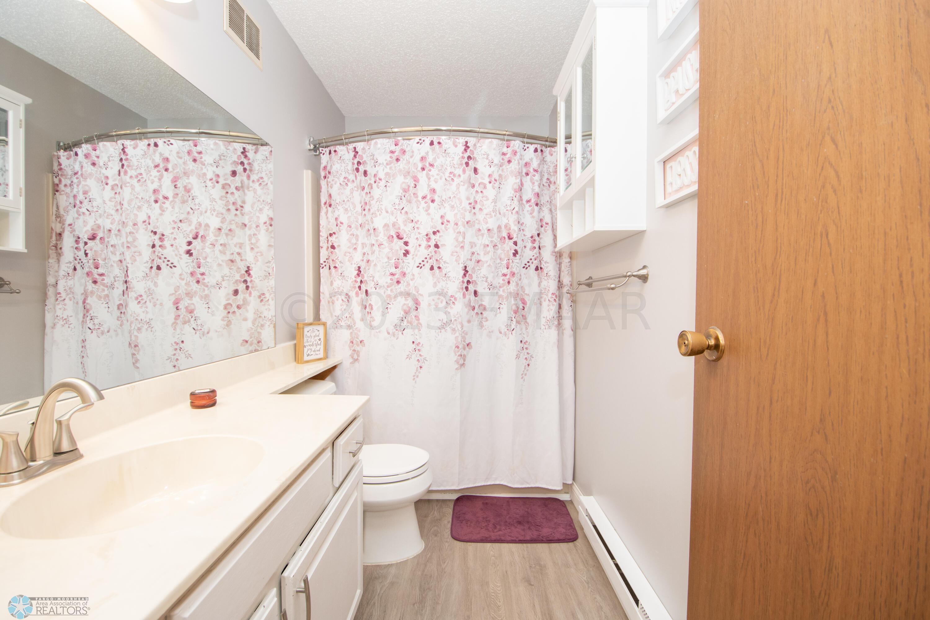 Full bathroom main level