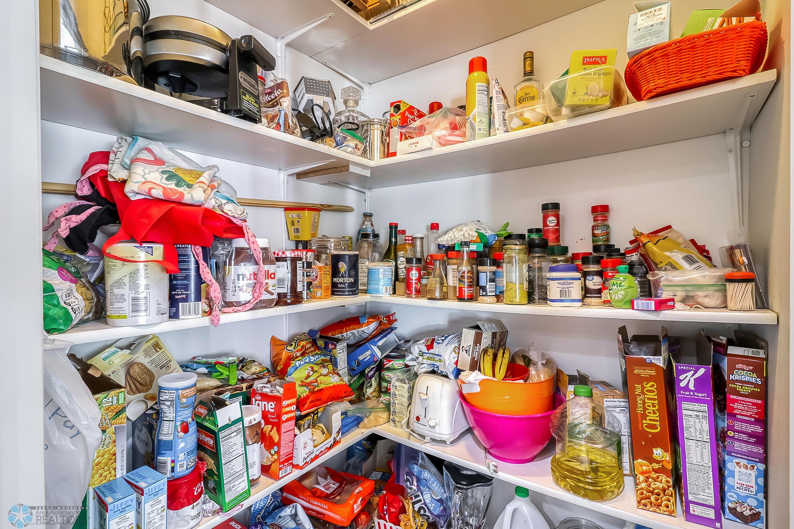 Kitchen Pantry