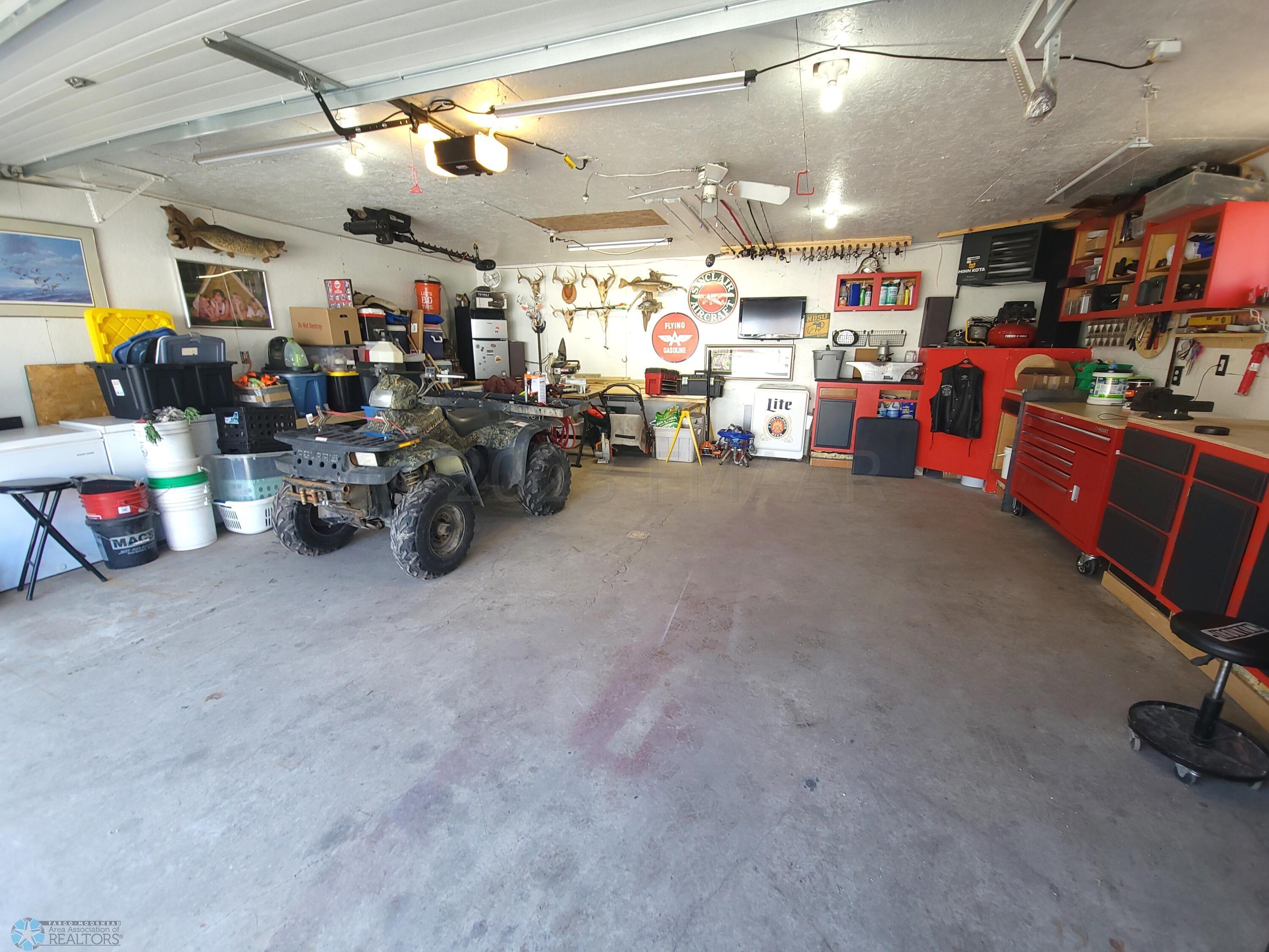 1810 11th Ave S Fargo, ND