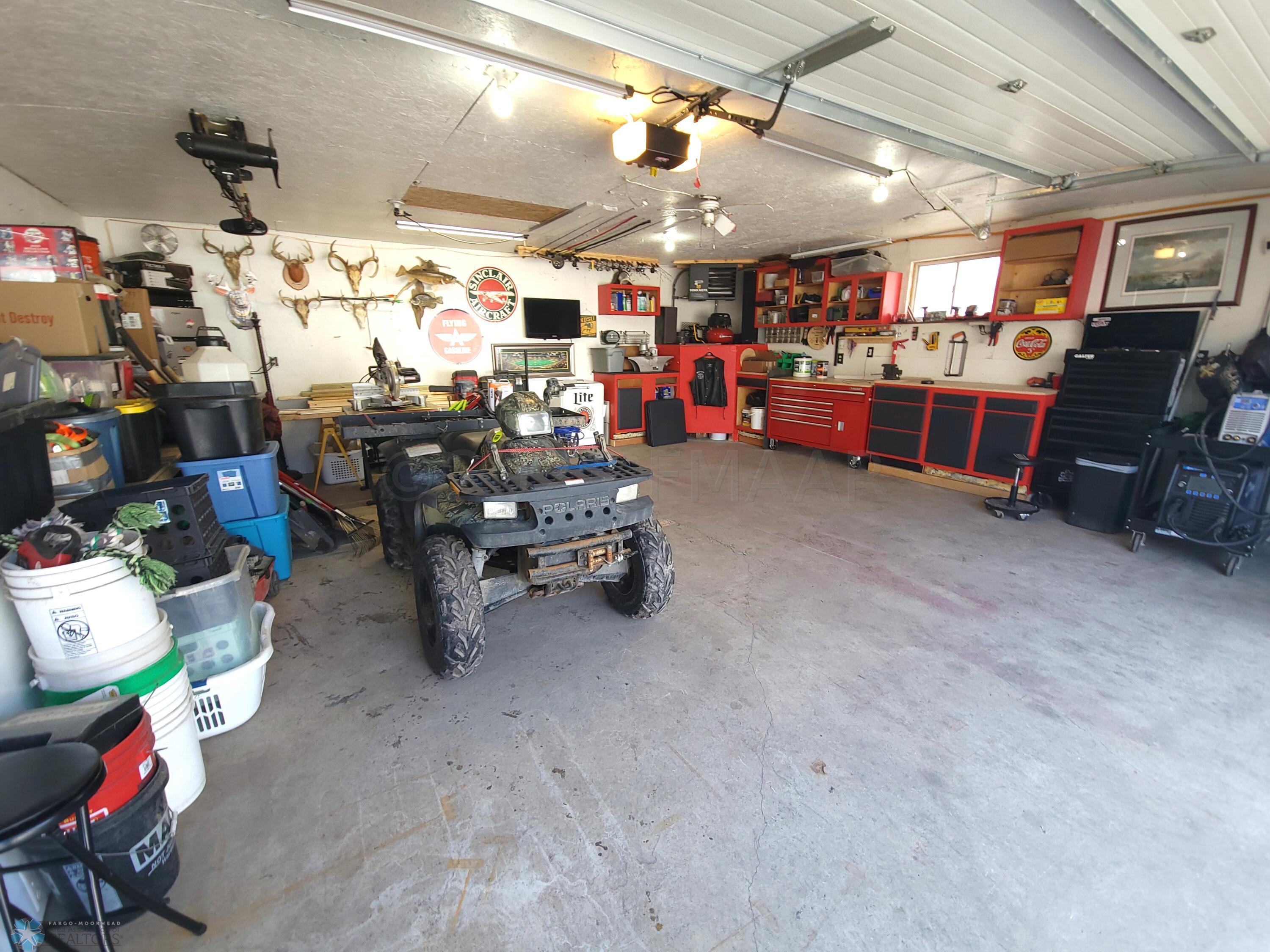 1810 11th Ave S Fargo, ND