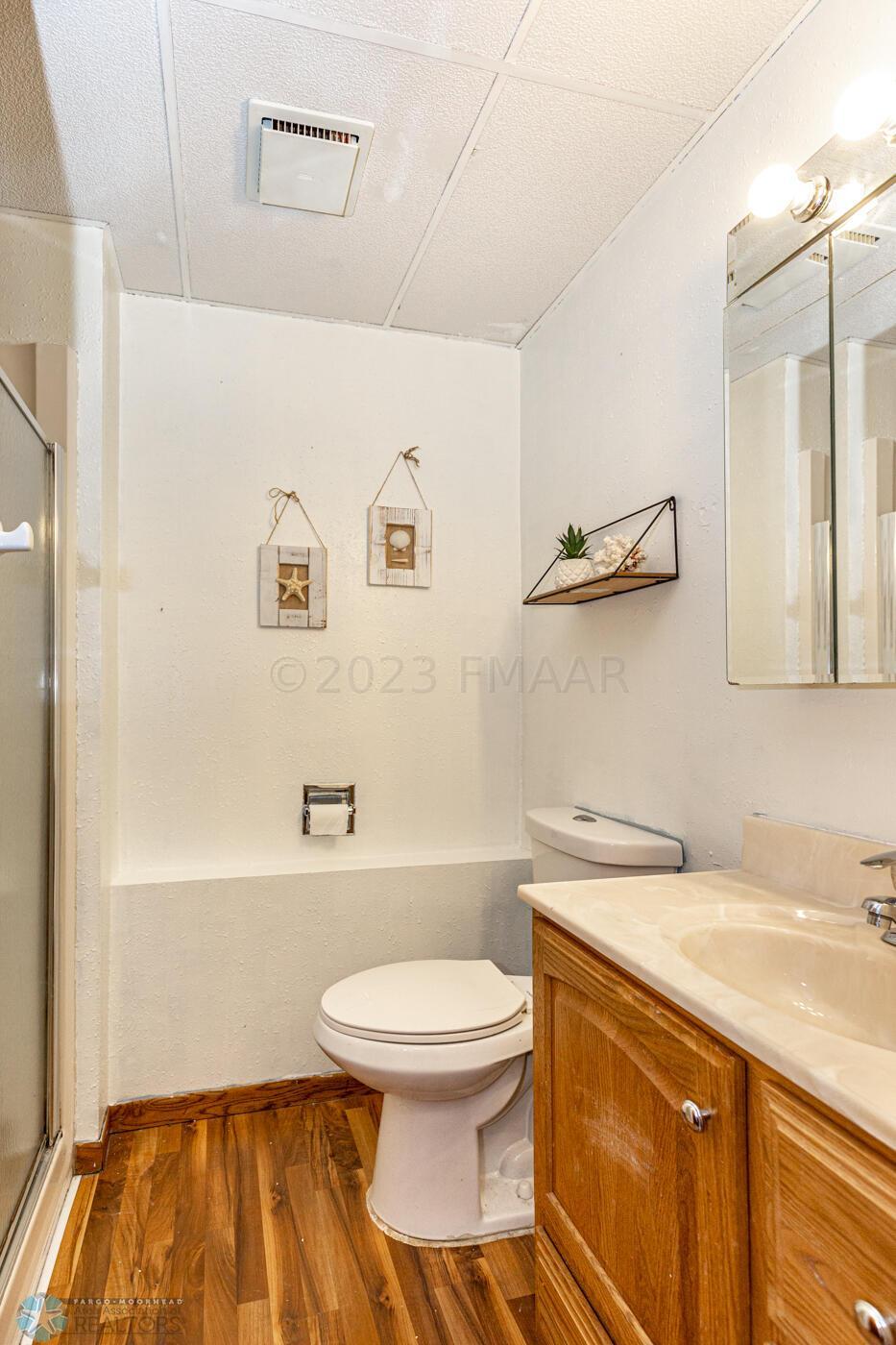 Lower 3/4 Bathroom