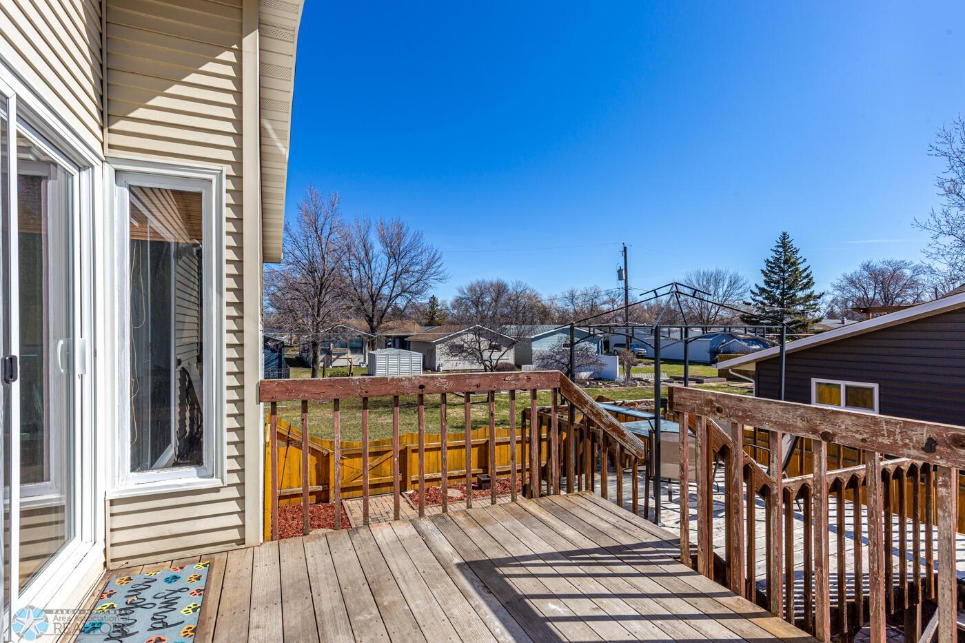 2-Tiered Deck
