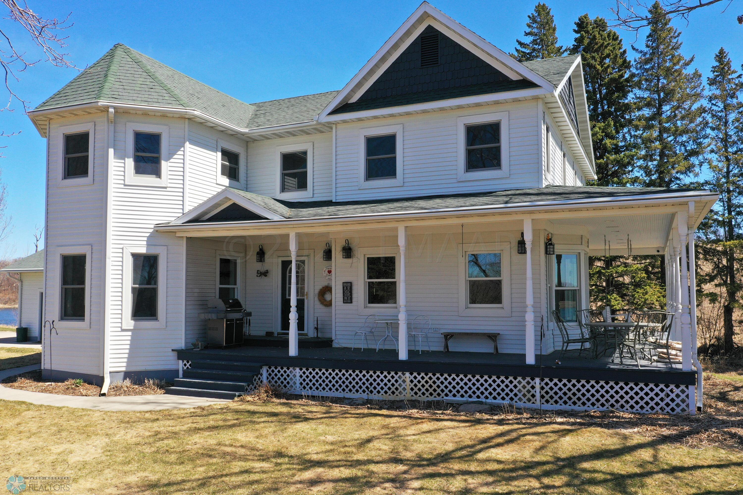 Classic Rollag Area Farm House