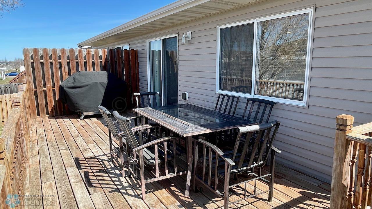 (30) Large Deck