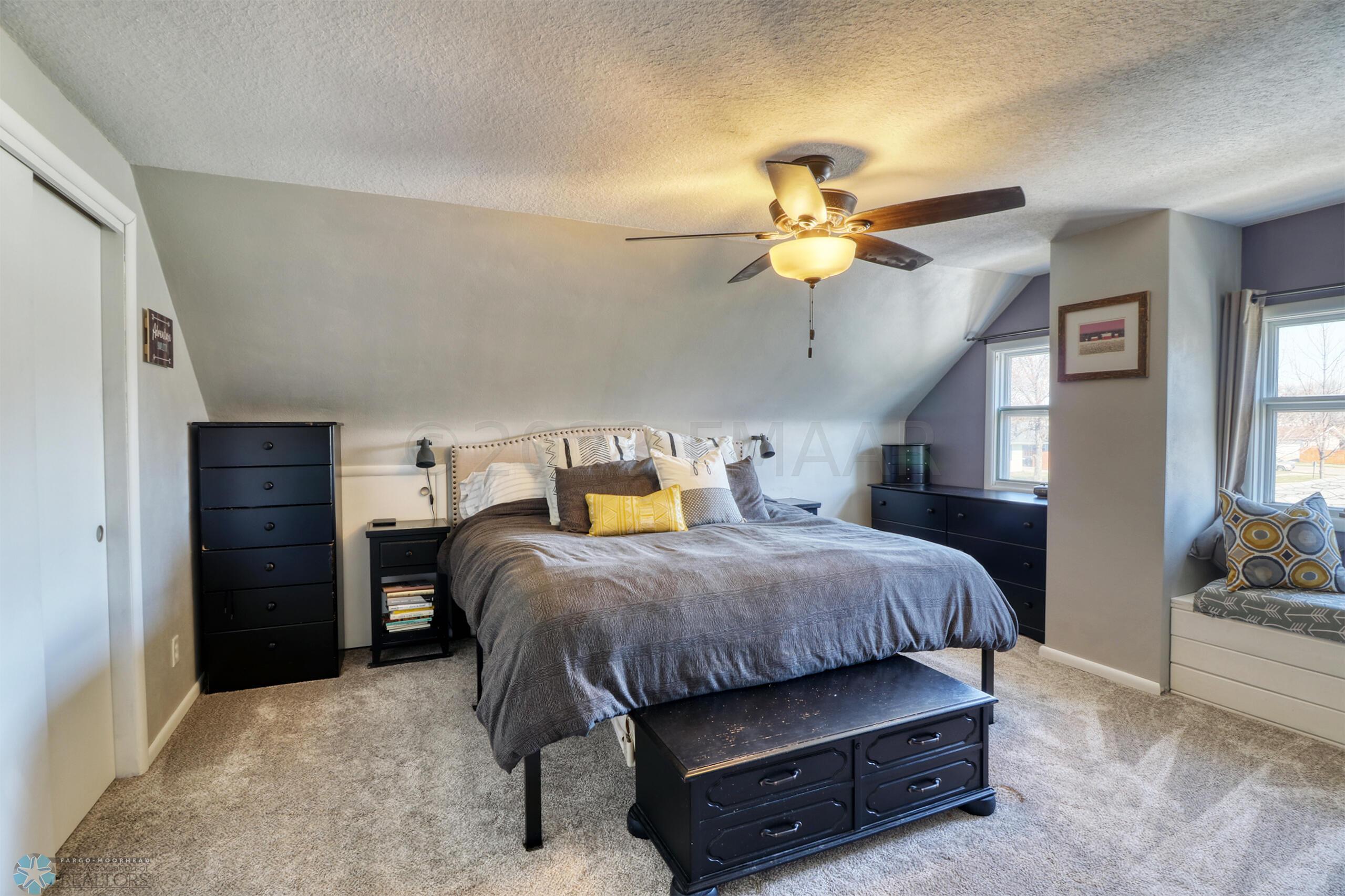 Upstairs Bedroom1_1