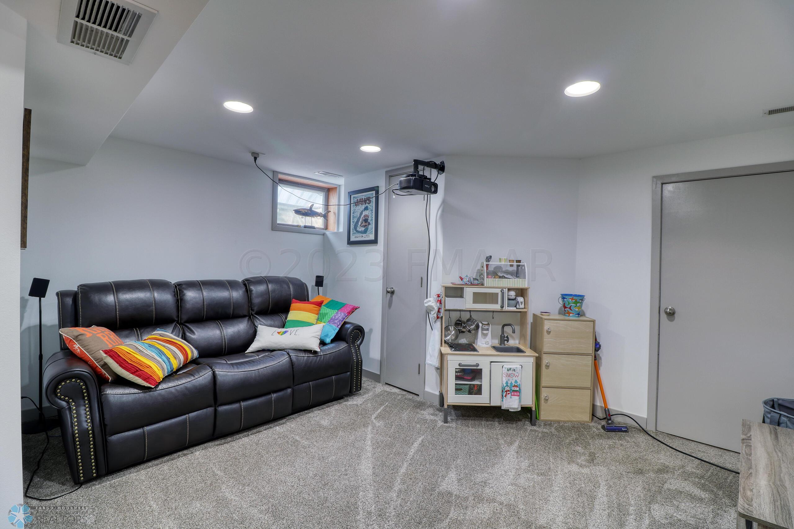 Basement1_3