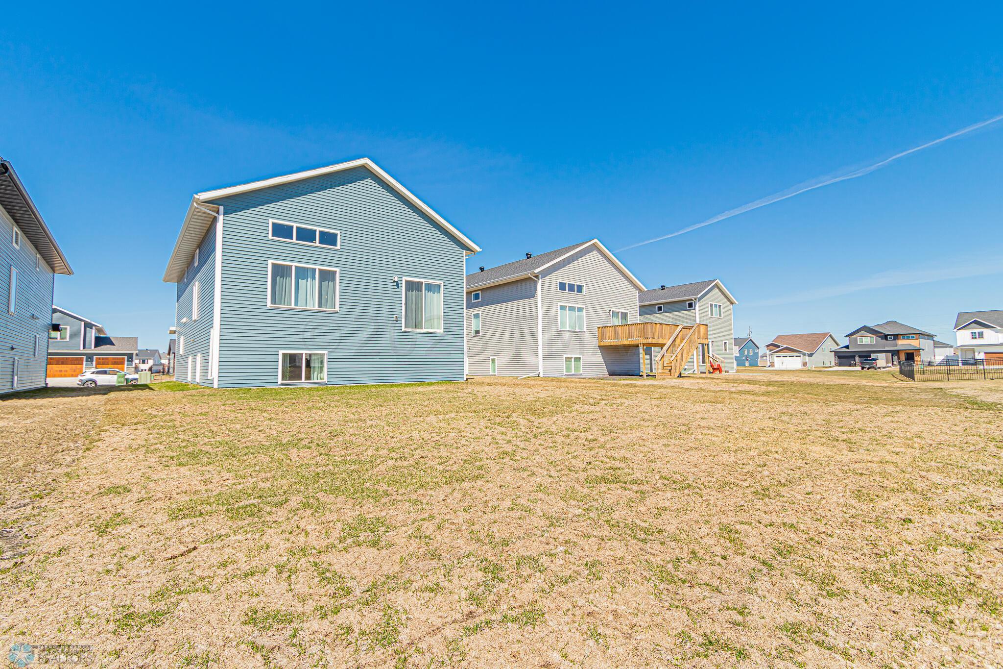 5235 11 Street West, West Fargo, ND 5807