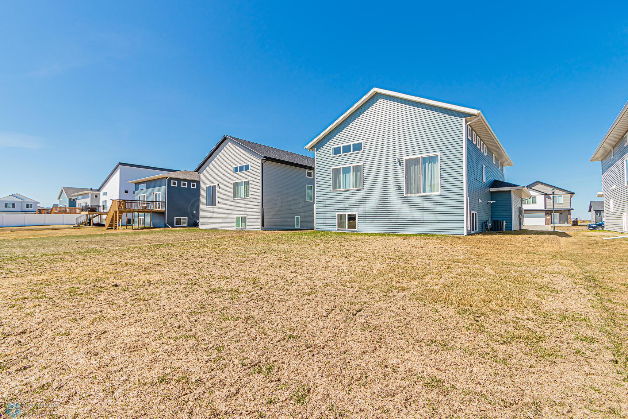 5235 11 Street West, West Fargo, ND 5807